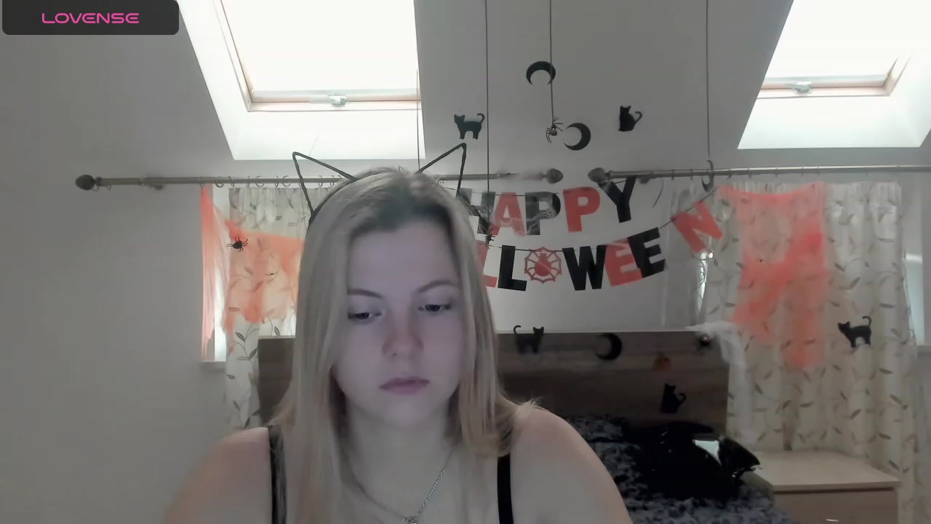 Gallery image thumbnail from LillyDepp's myfreecams stream on, 10/31/2023, 08:02 image 11 of 20