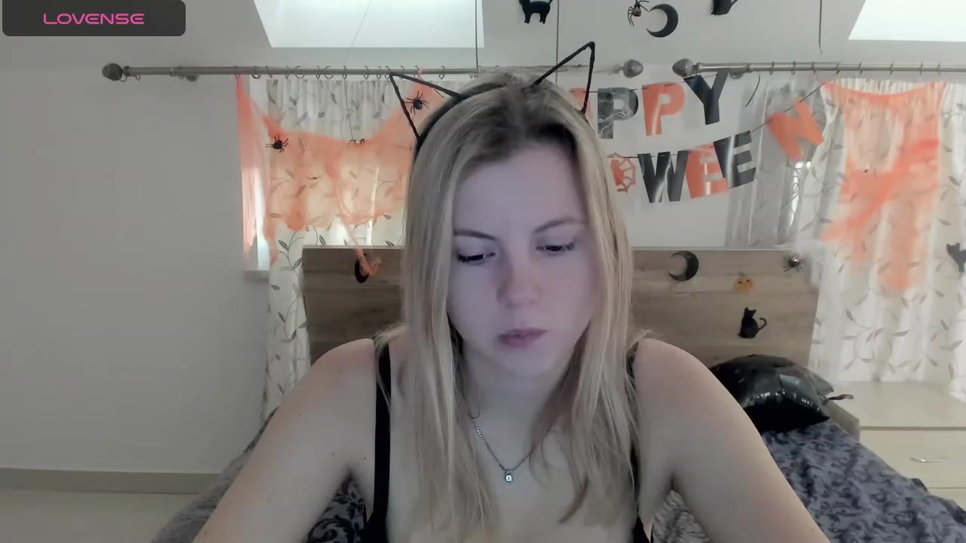 Gallery image thumbnail from LillyDepp's myfreecams stream on, 10/31/2023, 12:00 image 4 of 20