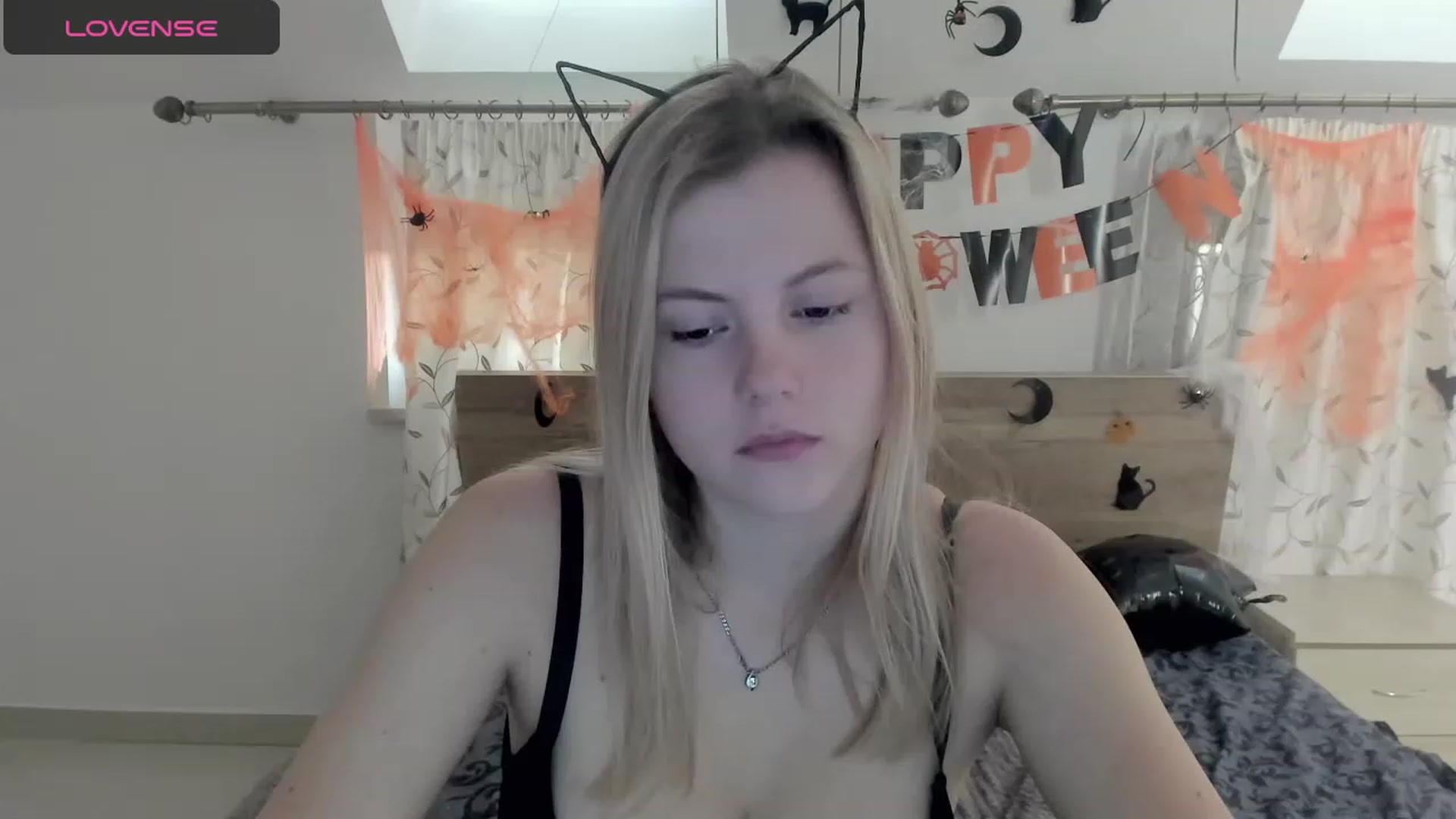 Gallery image thumbnail from LillyDepp's myfreecams stream on, 10/31/2023, 12:00 image 14 of 20