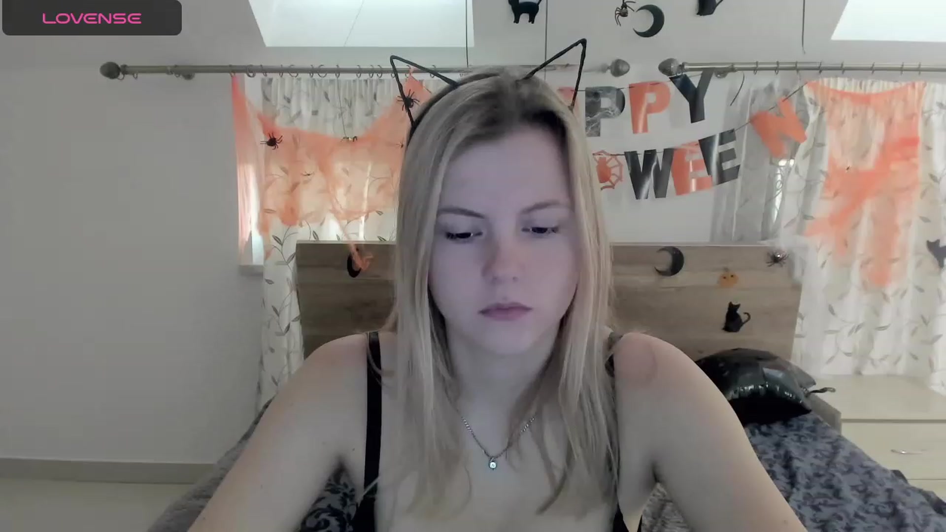 Gallery image thumbnail from LillyDepp's myfreecams stream on, 10/31/2023, 12:00 image 12 of 20