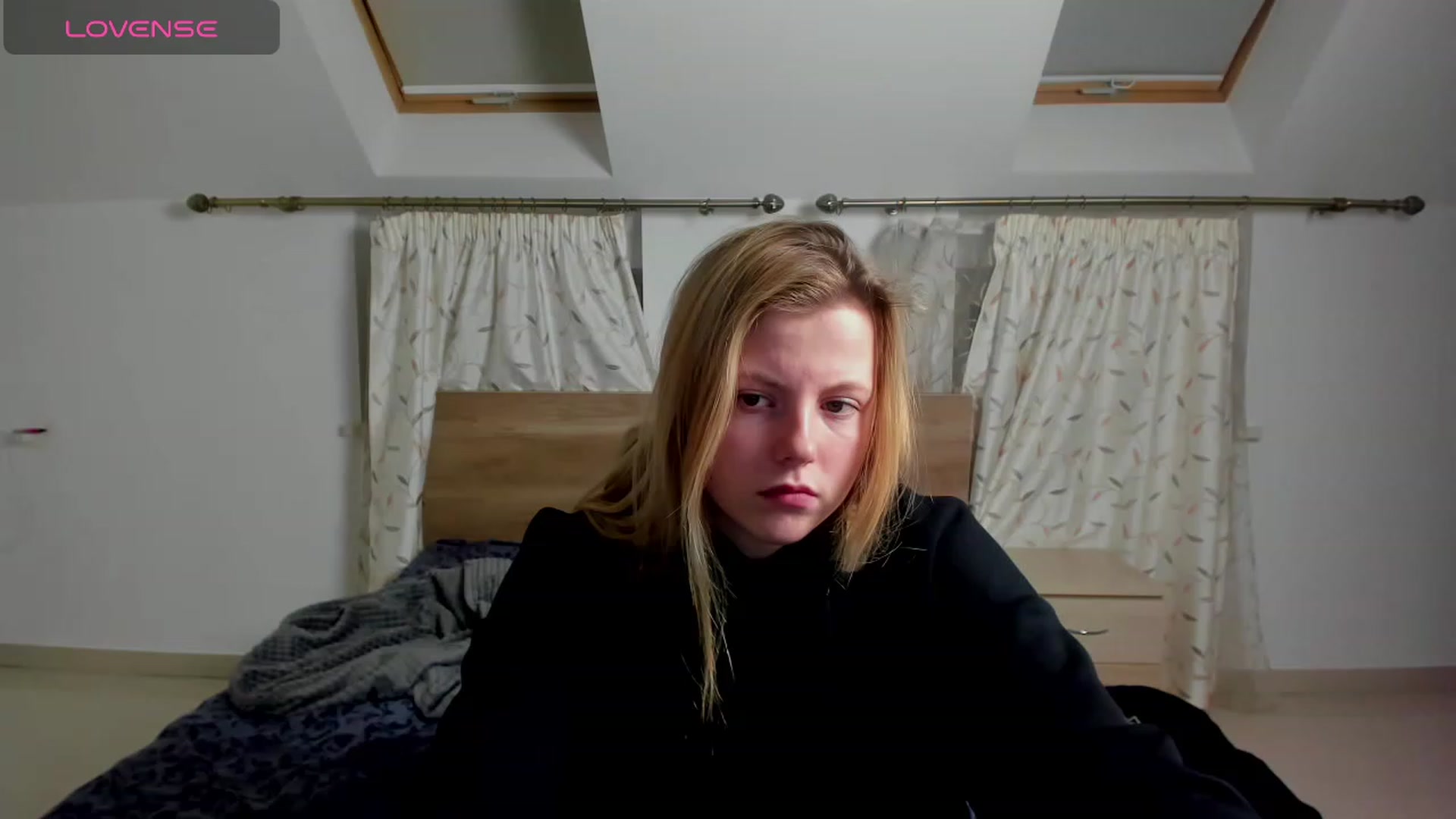 Gallery image thumbnail from LillyDepp's myfreecams stream on, 11/19/2023, 15:38 image 6 of 20