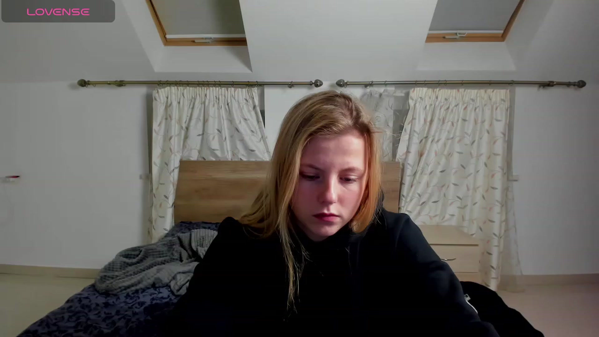 Gallery image thumbnail from LillyDepp's myfreecams stream on, 11/19/2023, 15:38 image 4 of 20