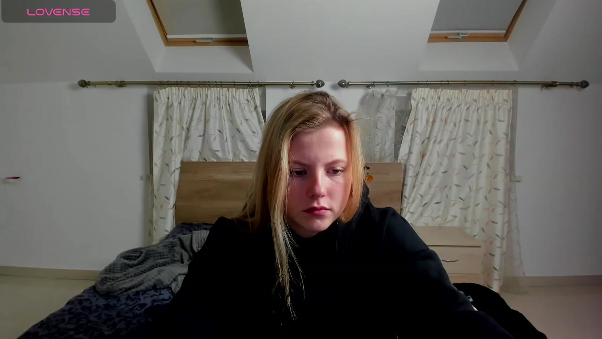 Gallery image thumbnail from LillyDepp's myfreecams stream on, 11/19/2023, 15:38 image 2 of 20