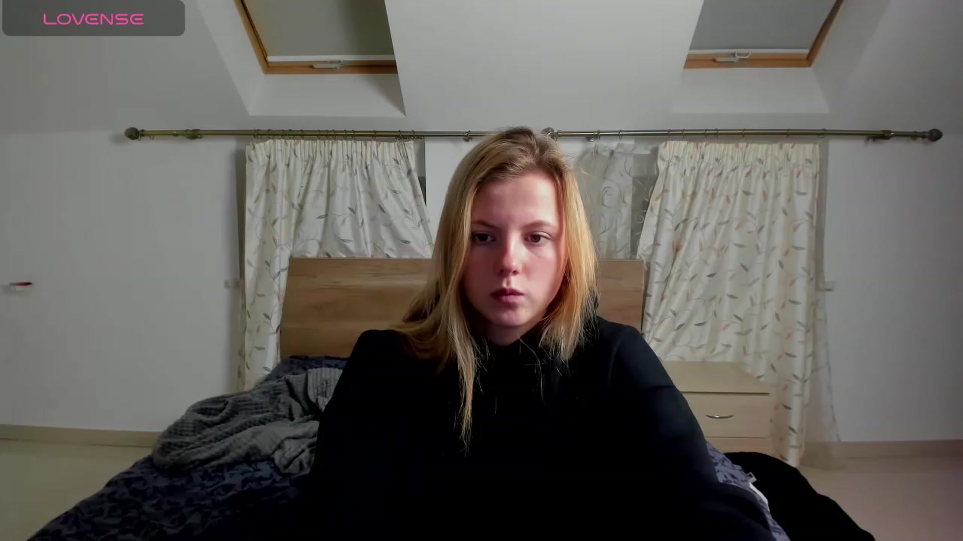 Gallery image thumbnail from LillyDepp's myfreecams stream on, 11/19/2023, 15:38 image 12 of 20