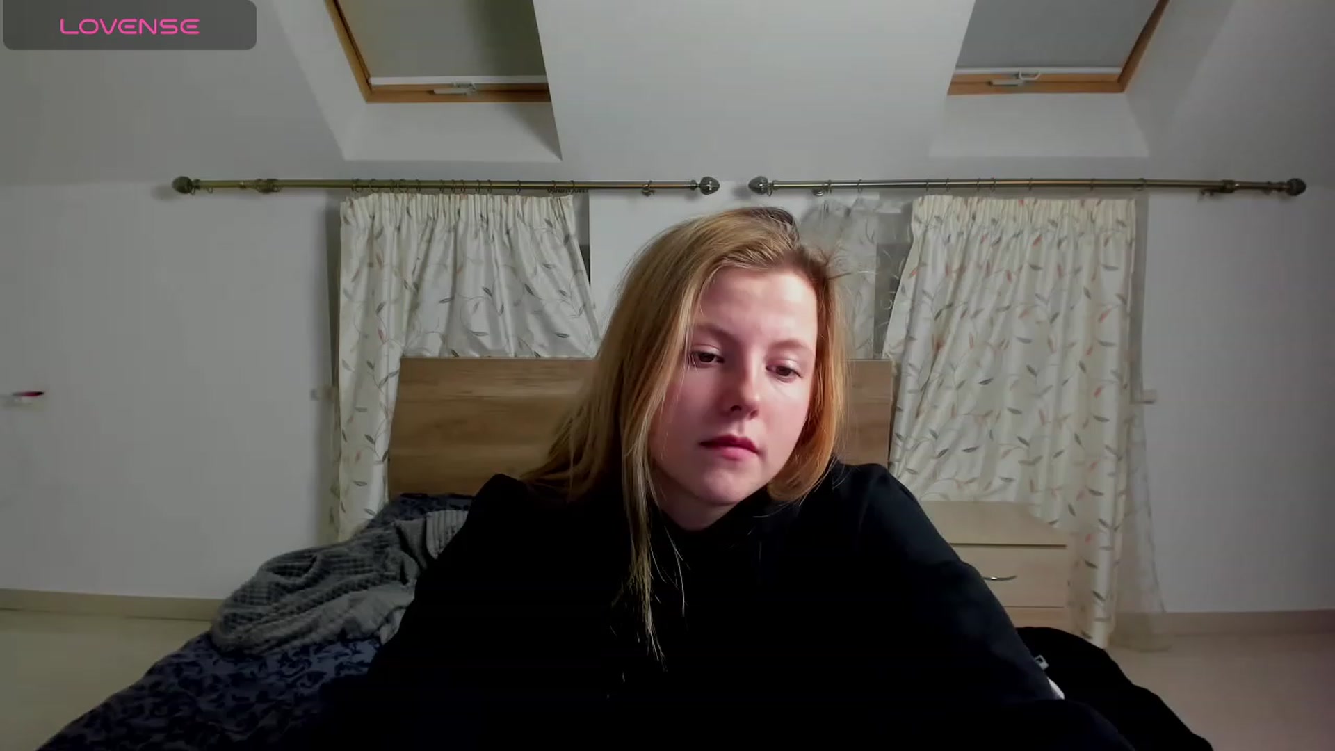 Gallery image thumbnail from LillyDepp's myfreecams stream on, 11/19/2023, 15:38 image 3 of 20