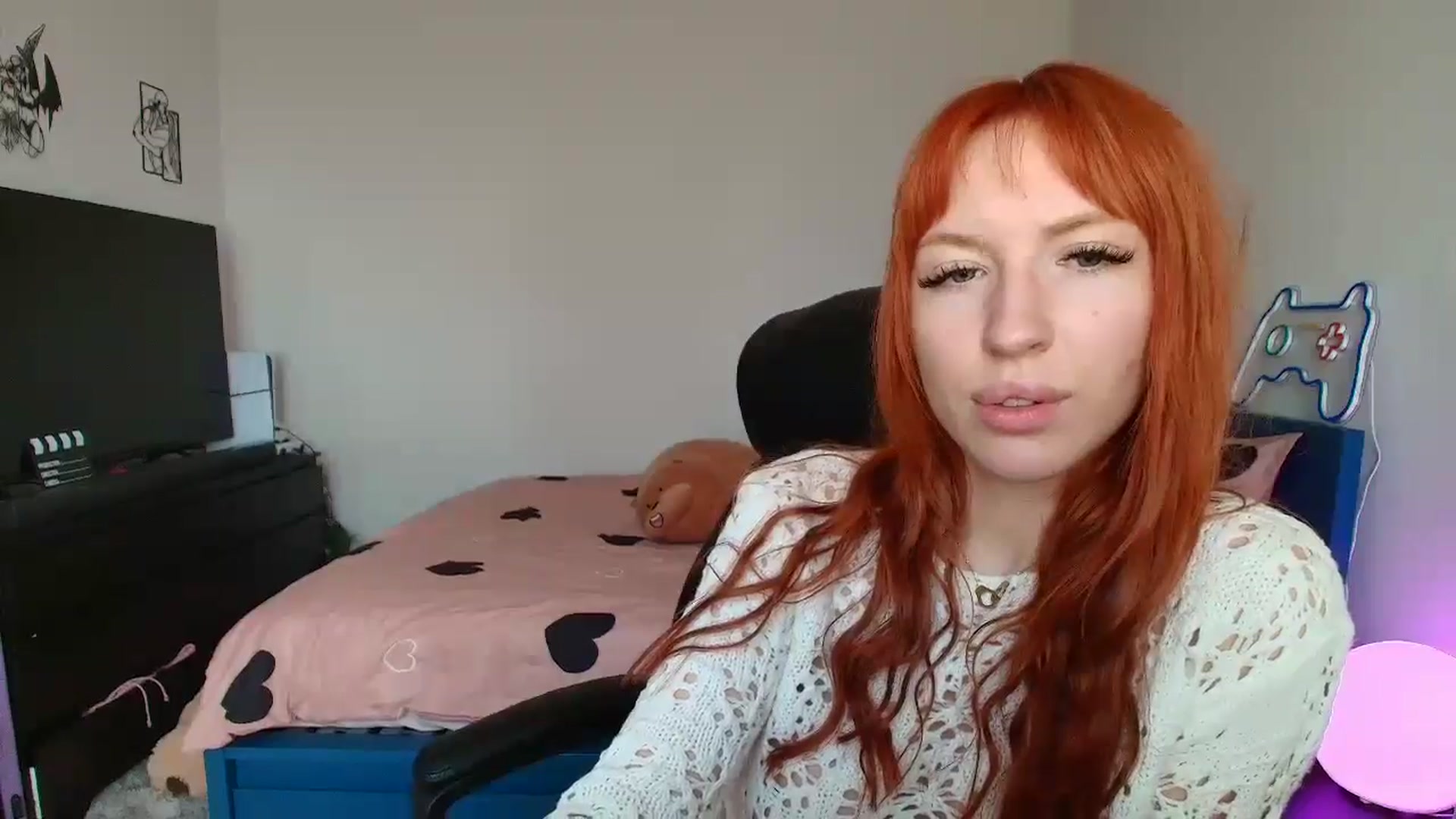 Gallery image thumbnail from LillyMays's myfreecams stream on, 08/18/2025, 10:36 image 14 of 20