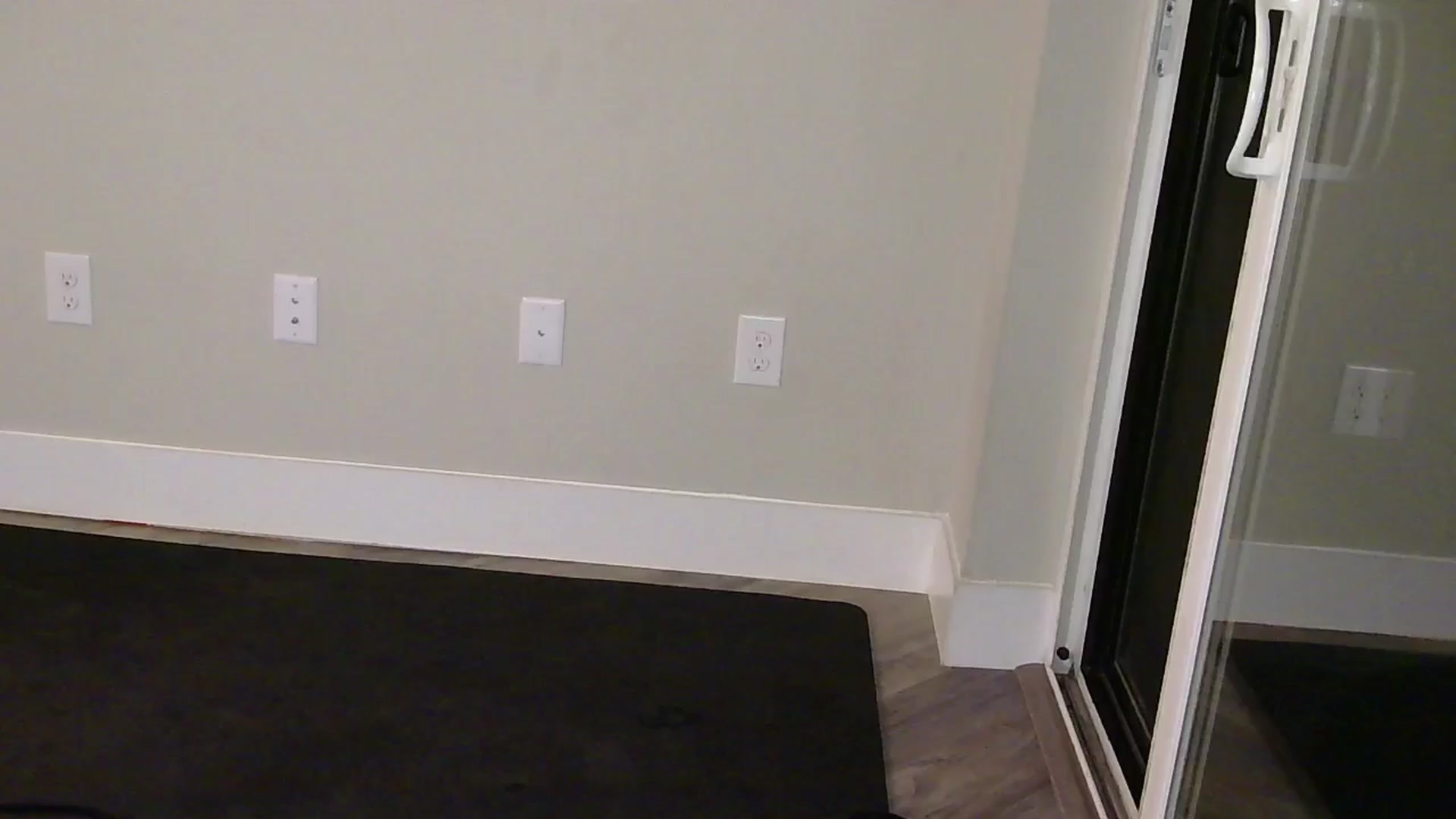 Gallery image thumbnail from LillyRayne's myfreecams stream on, 04/15/2025, 05:33 image 17 of 20