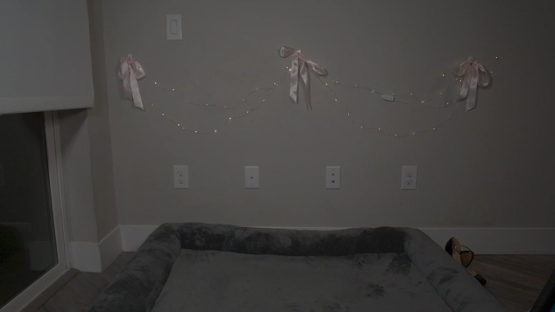 Gallery image thumbnail from LillyRayne's myfreecams stream on, 05/25/2025, 08:04 image 10 of 20