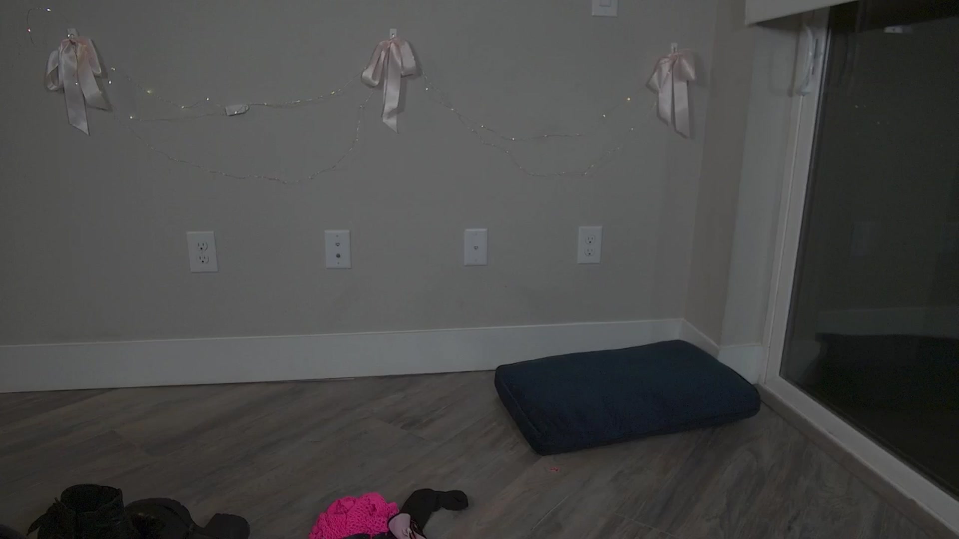 Gallery image thumbnail from LillyRayne's myfreecams stream on, 07/08/2025, 05:43 image 3 of 20