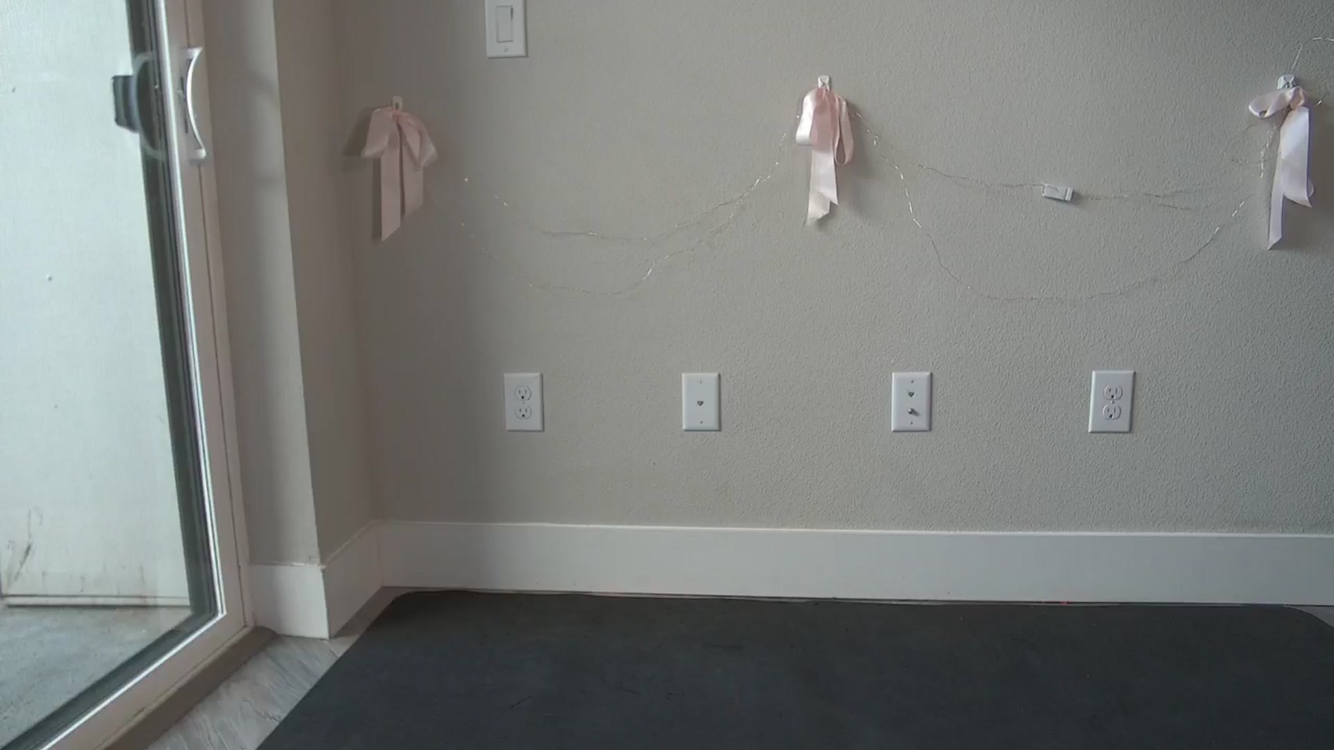 Gallery image thumbnail from LillyRayne's myfreecams stream on, 07/19/2025, 23:00 image 12 of 20