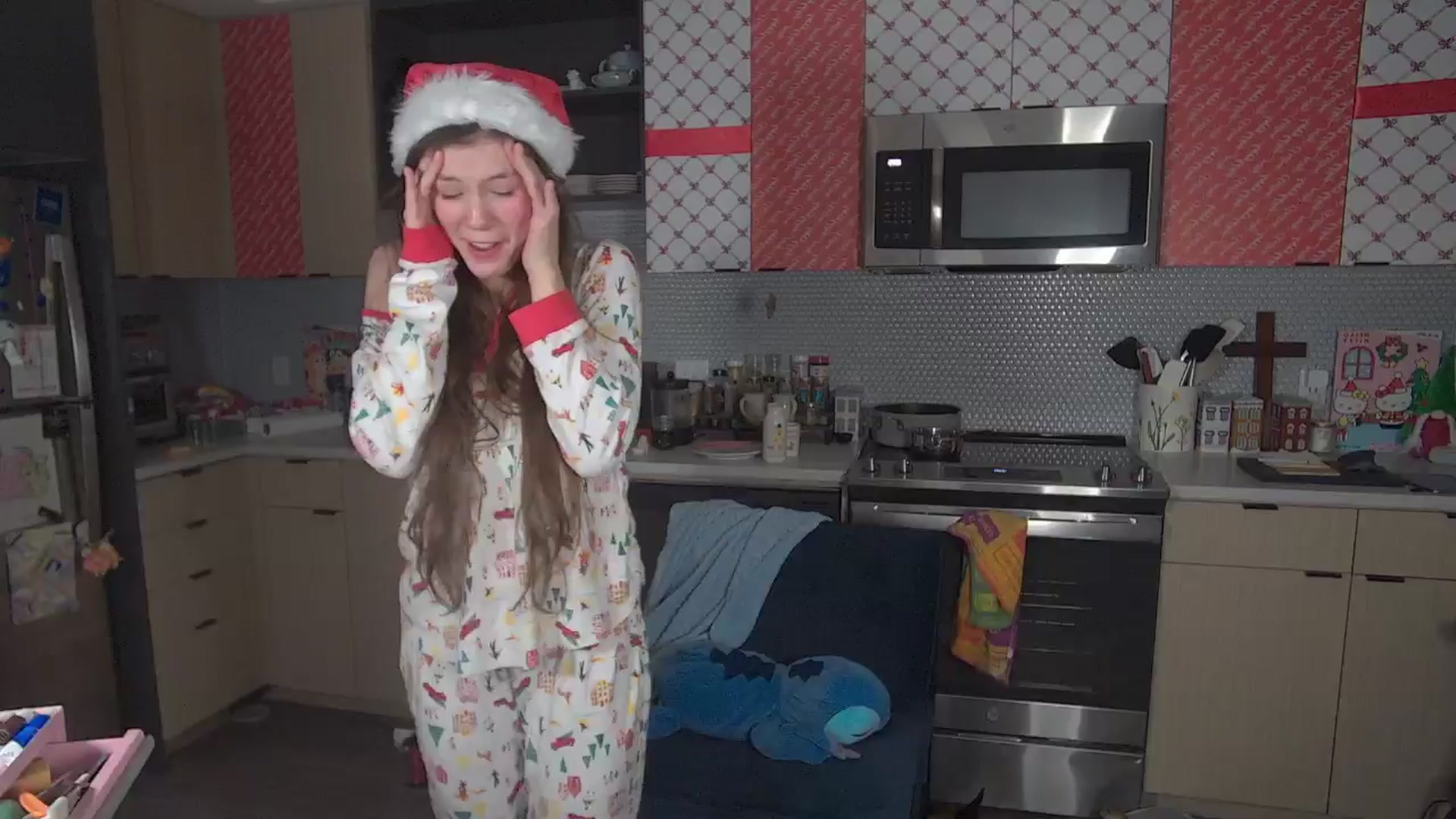 Gallery image thumbnail from LillyRayne's myfreecams stream on, 12/25/2025, 10:16 image 8 of 20