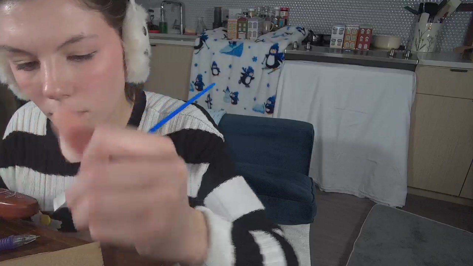 Gallery image thumbnail from LillyRayne's myfreecams stream on, 12/27/2025, 10:28 image 8 of 20