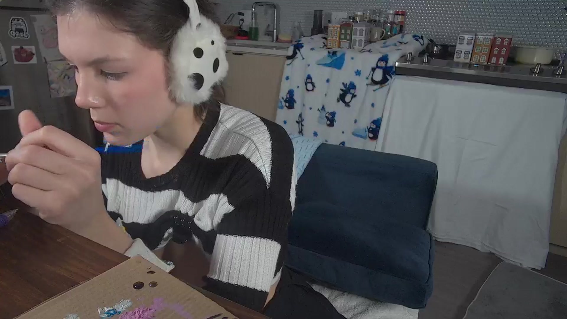 Gallery image thumbnail from LillyRayne's myfreecams stream on, 12/27/2025, 10:28 image 14 of 20