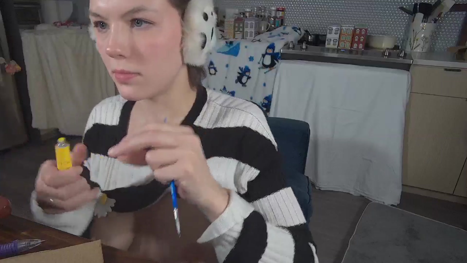 Gallery image thumbnail from LillyRayne's myfreecams stream on, 12/27/2025, 10:28 image 10 of 20