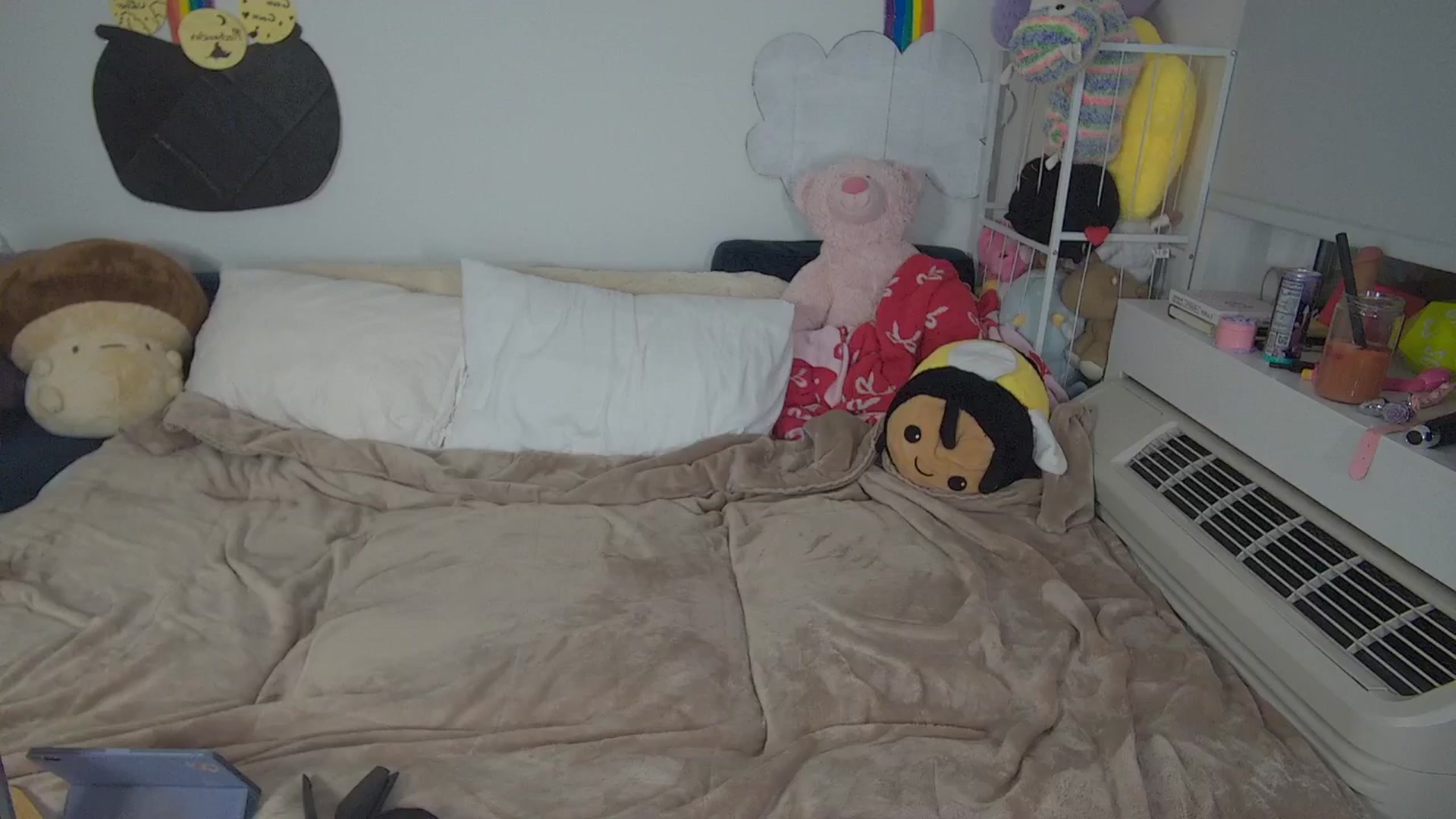 Gallery image thumbnail from LillyRayne's myfreecams stream on, 03/21/2026, 08:15 image 4 of 20