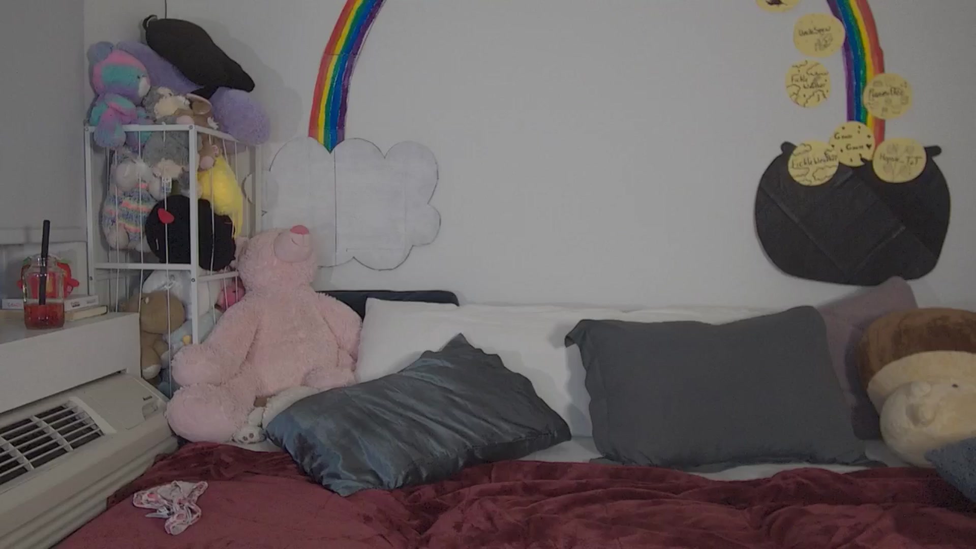 Gallery image thumbnail from LillyRayne's myfreecams stream on, 04/11/2026, 07:55 image 2 of 20