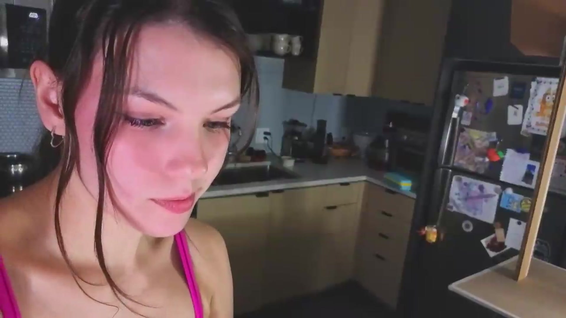 Gallery image thumbnail from LillyRayne's myfreecams stream on, 06/20/2026, 09:47 image 11 of 20