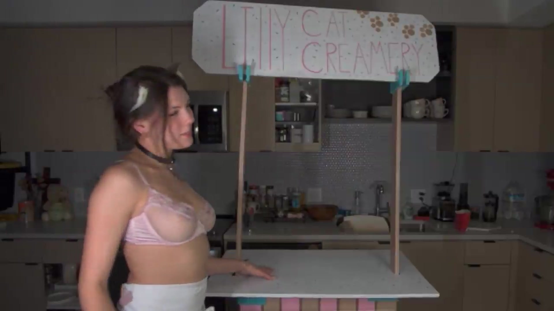 Gallery image thumbnail from LillyRayne's myfreecams stream on, 08/23/2026, 09:16 image 8 of 20