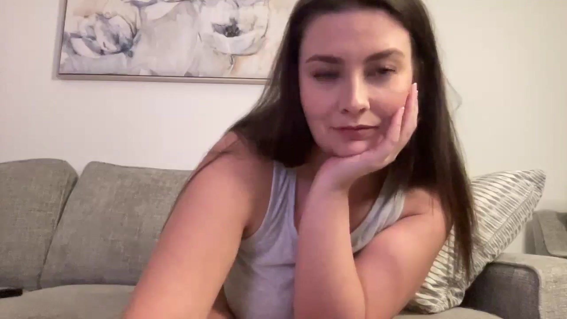 Gallery image thumbnail from LillyRoseee1's myfreecams stream on, 12/14/2024, 09:20 image 19 of 20