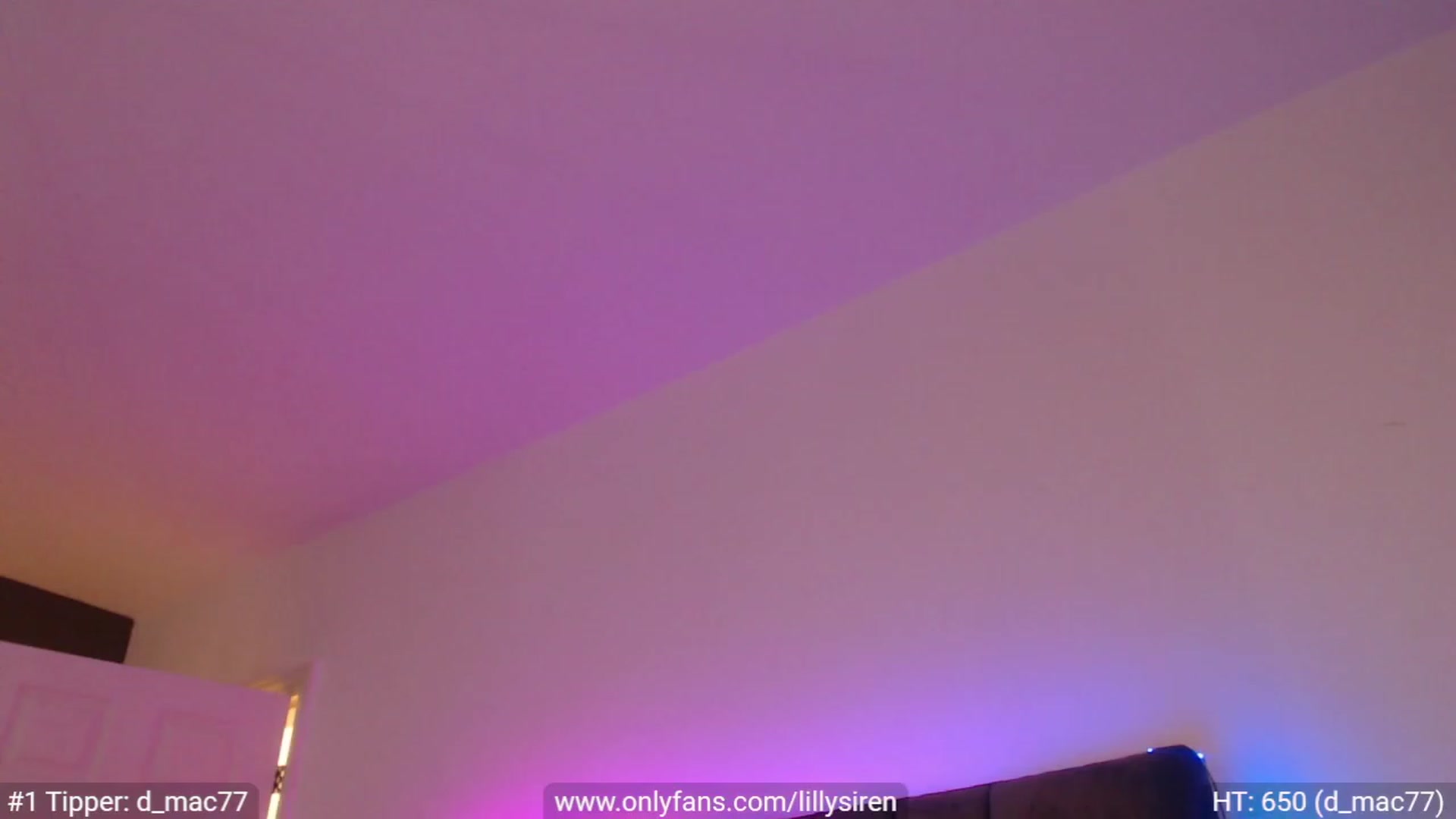 Gallery image thumbnail from LillySiren's myfreecams stream on, 03/10/2023, 13:21 image 20 of 20