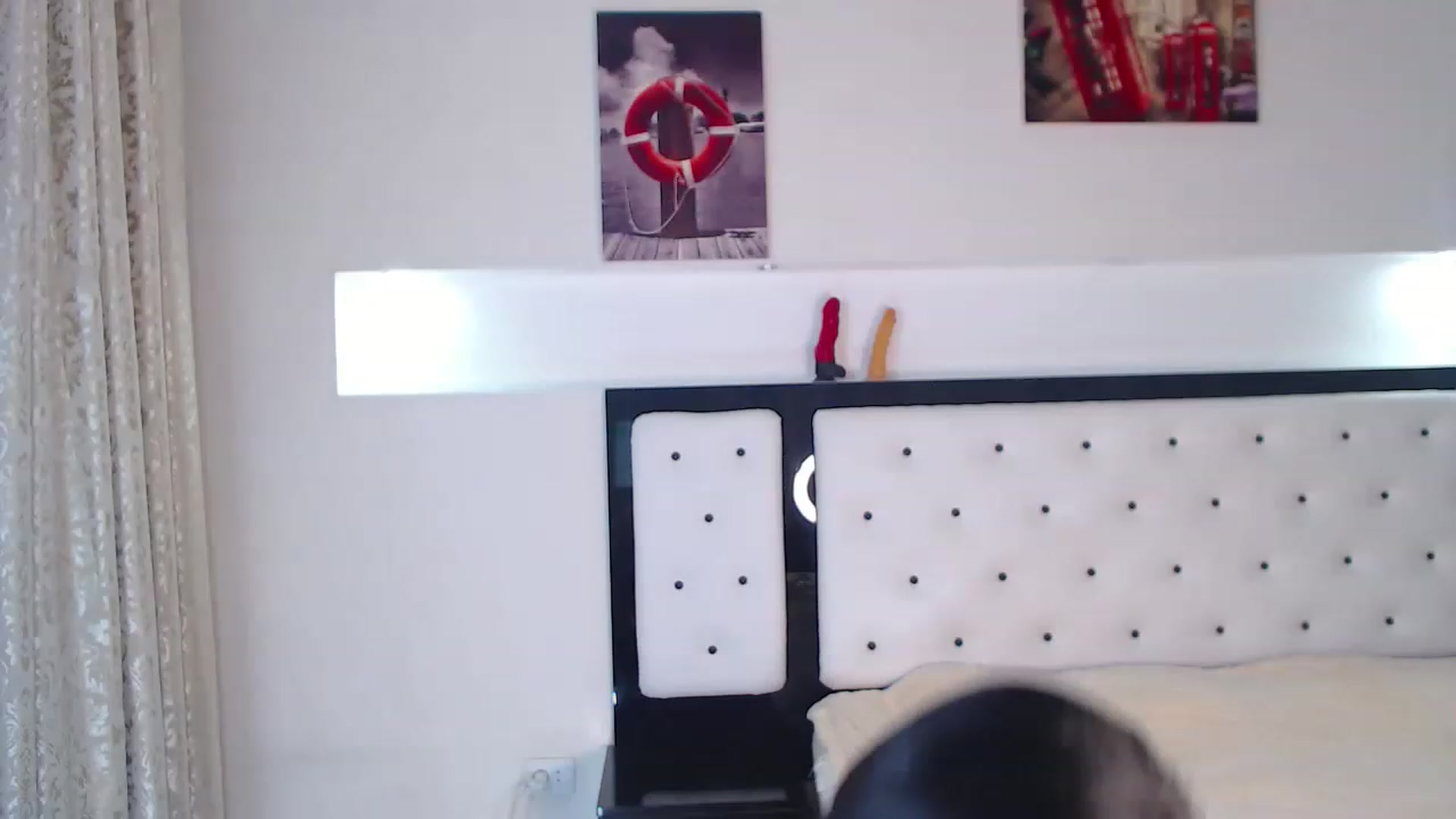 Gallery image thumbnail from Lilly_1's myfreecams stream on, 12/10/2022, 19:17 image 14 of 20