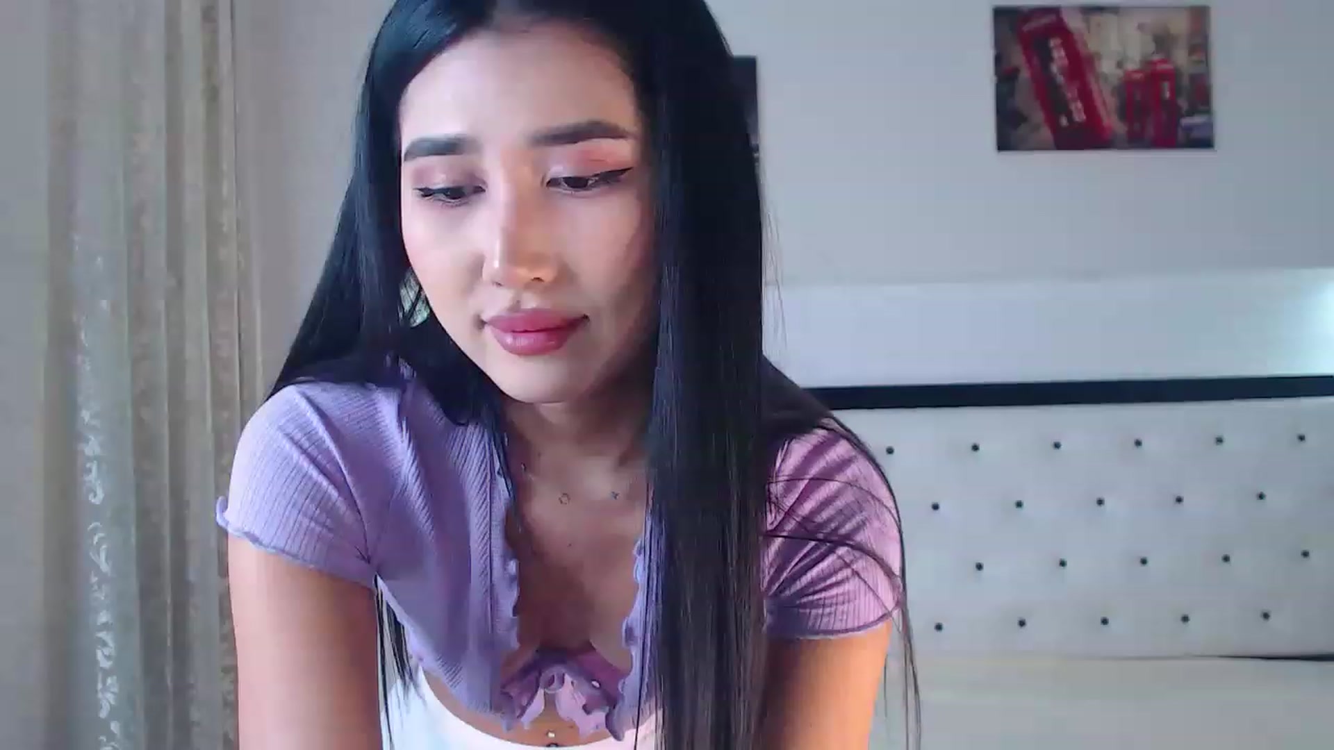 Gallery image thumbnail from Lilly_1's myfreecams stream on, 02/15/2023, 09:14 image 11 of 20