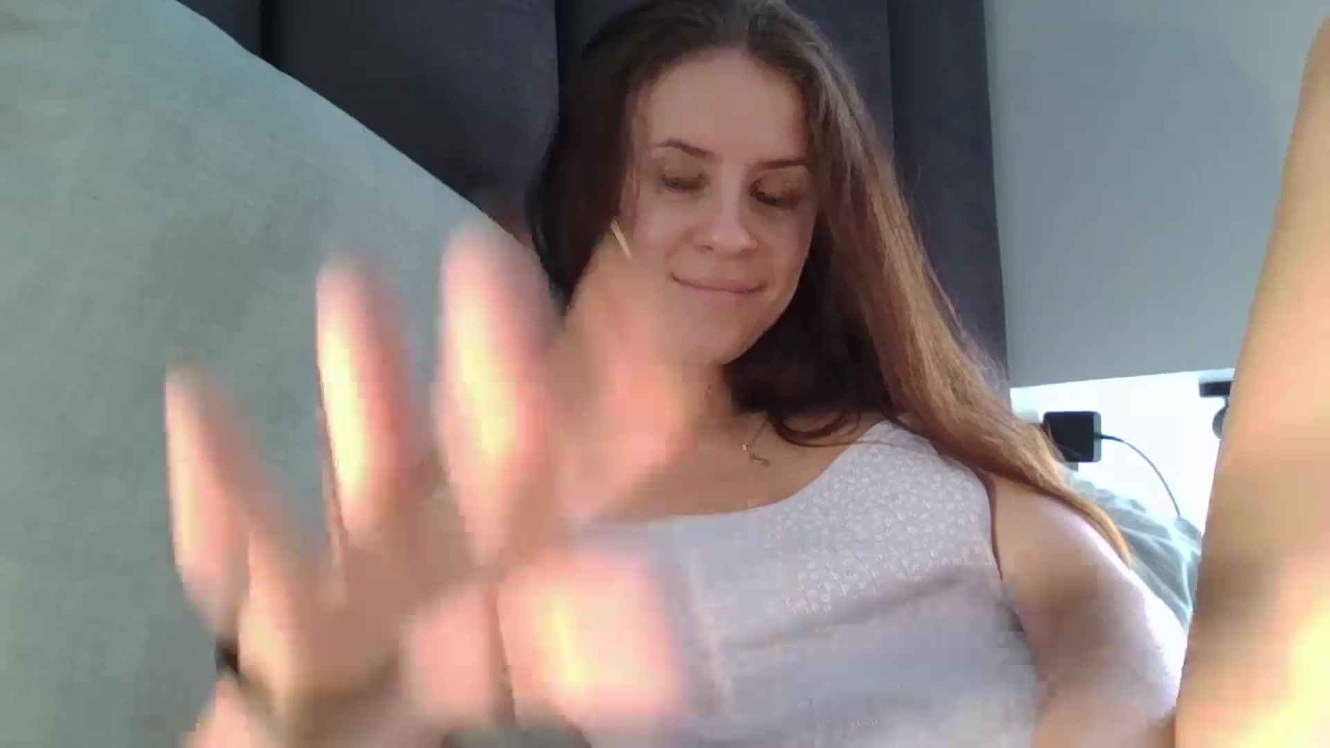 Gallery image thumbnail from Lilly_Kersus's myfreecams stream on, 08/15/2024, 11:18 image 10 of 20