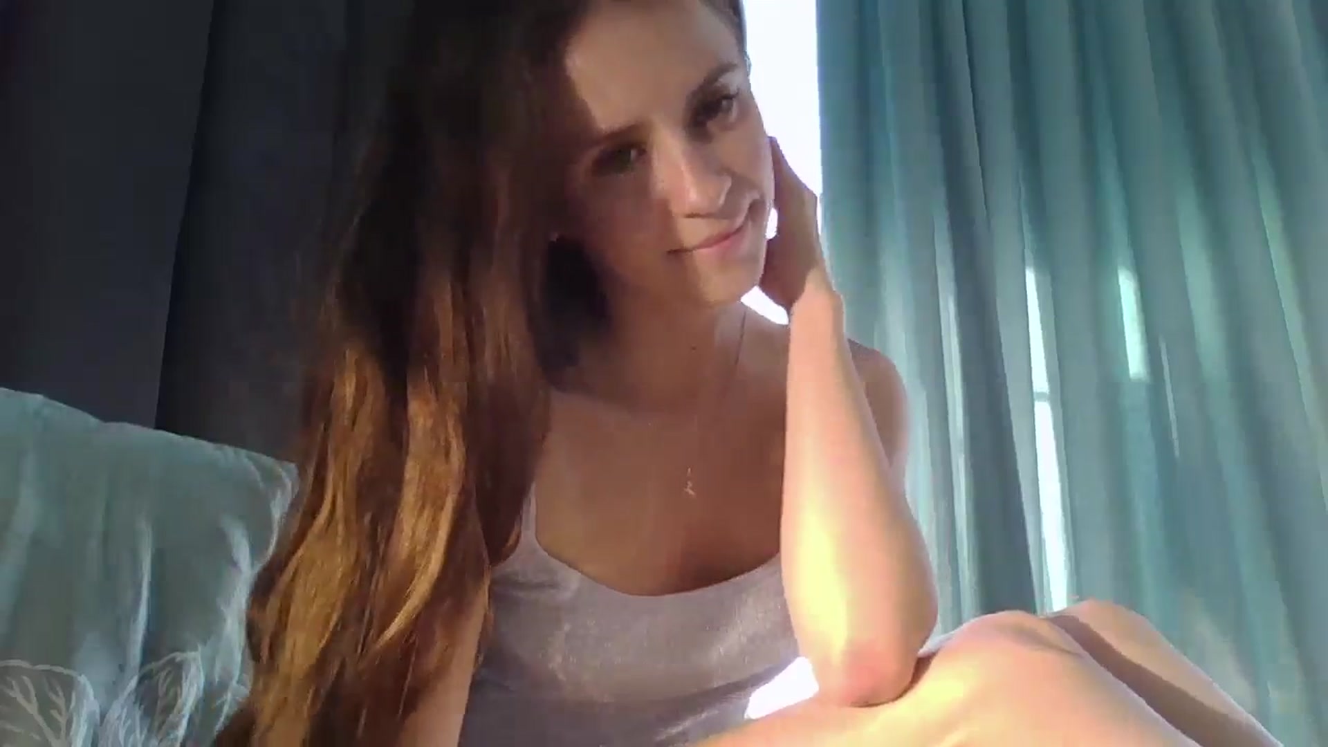 Gallery image thumbnail from Lilly_Kersus's myfreecams stream on, 08/15/2024, 11:18 image 16 of 20