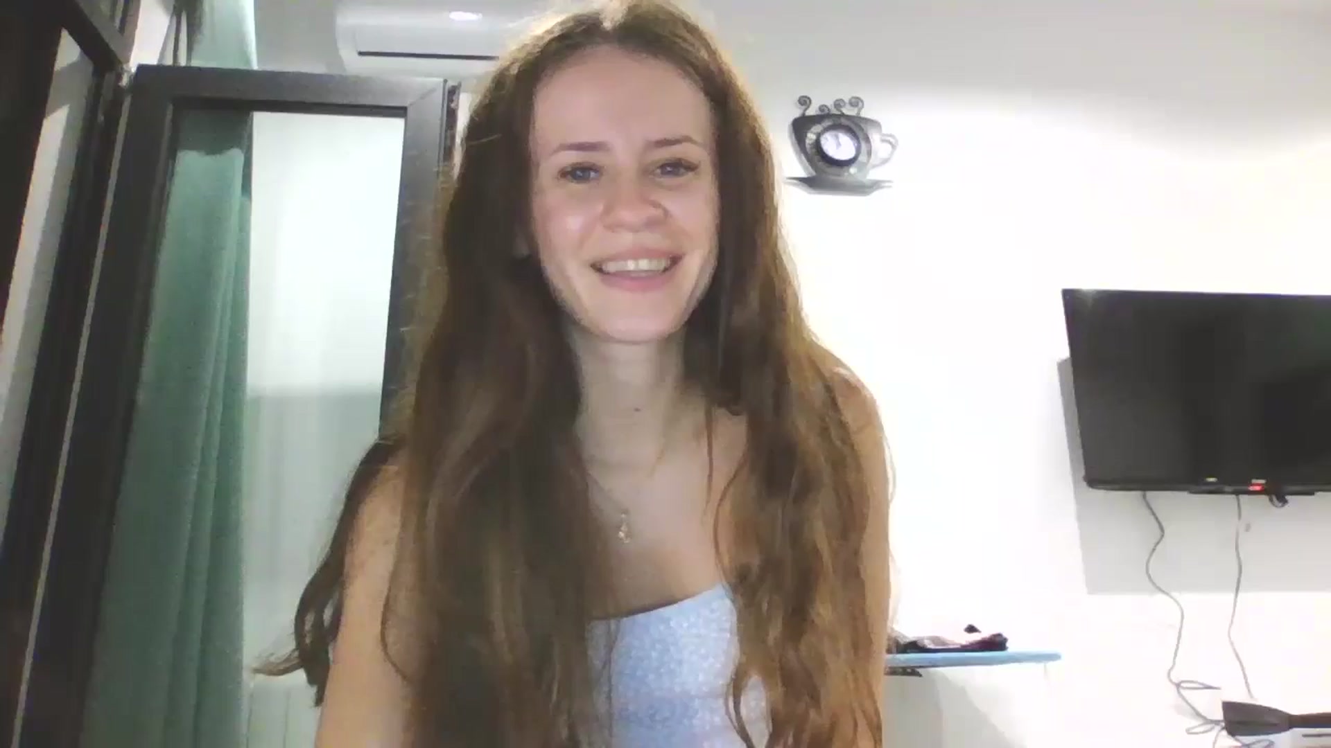 Gallery image thumbnail from Lilly_Kersus's myfreecams stream on, 08/24/2024, 20:07 image 9 of 20