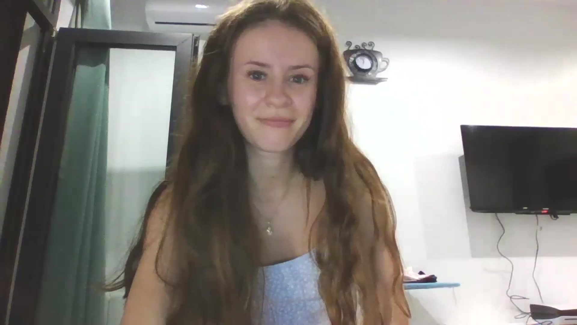 Gallery image thumbnail from Lilly_Kersus's myfreecams stream on, 08/24/2024, 20:07 image 8 of 20