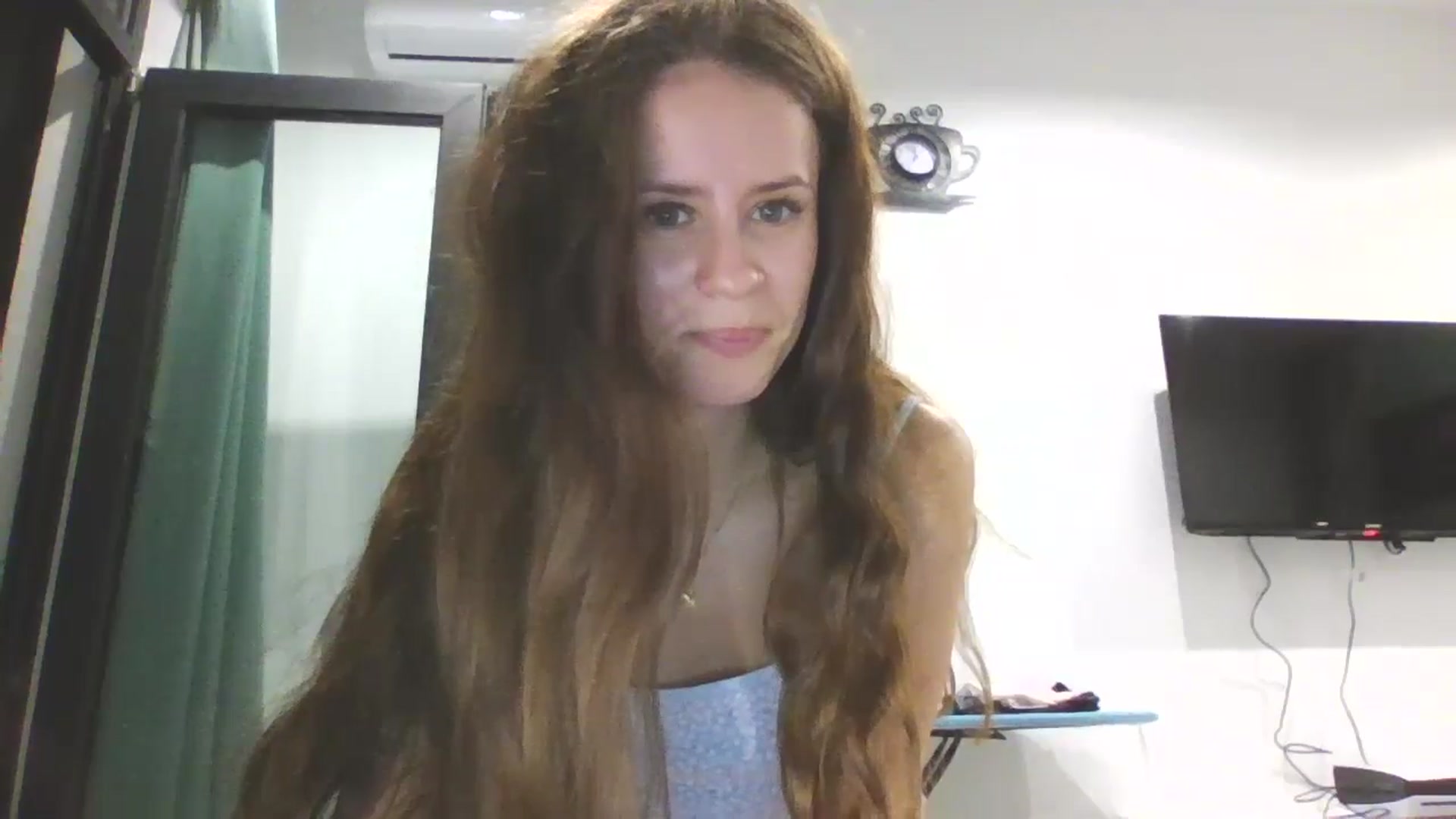 Gallery image thumbnail from Lilly_Kersus's myfreecams stream on, 08/24/2024, 20:07 image 7 of 20