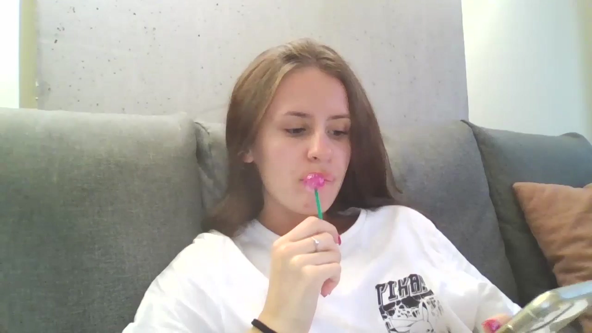 Gallery image thumbnail from Lilly_Kersus's myfreecams stream on, 08/28/2024, 14:28 image 3 of 20