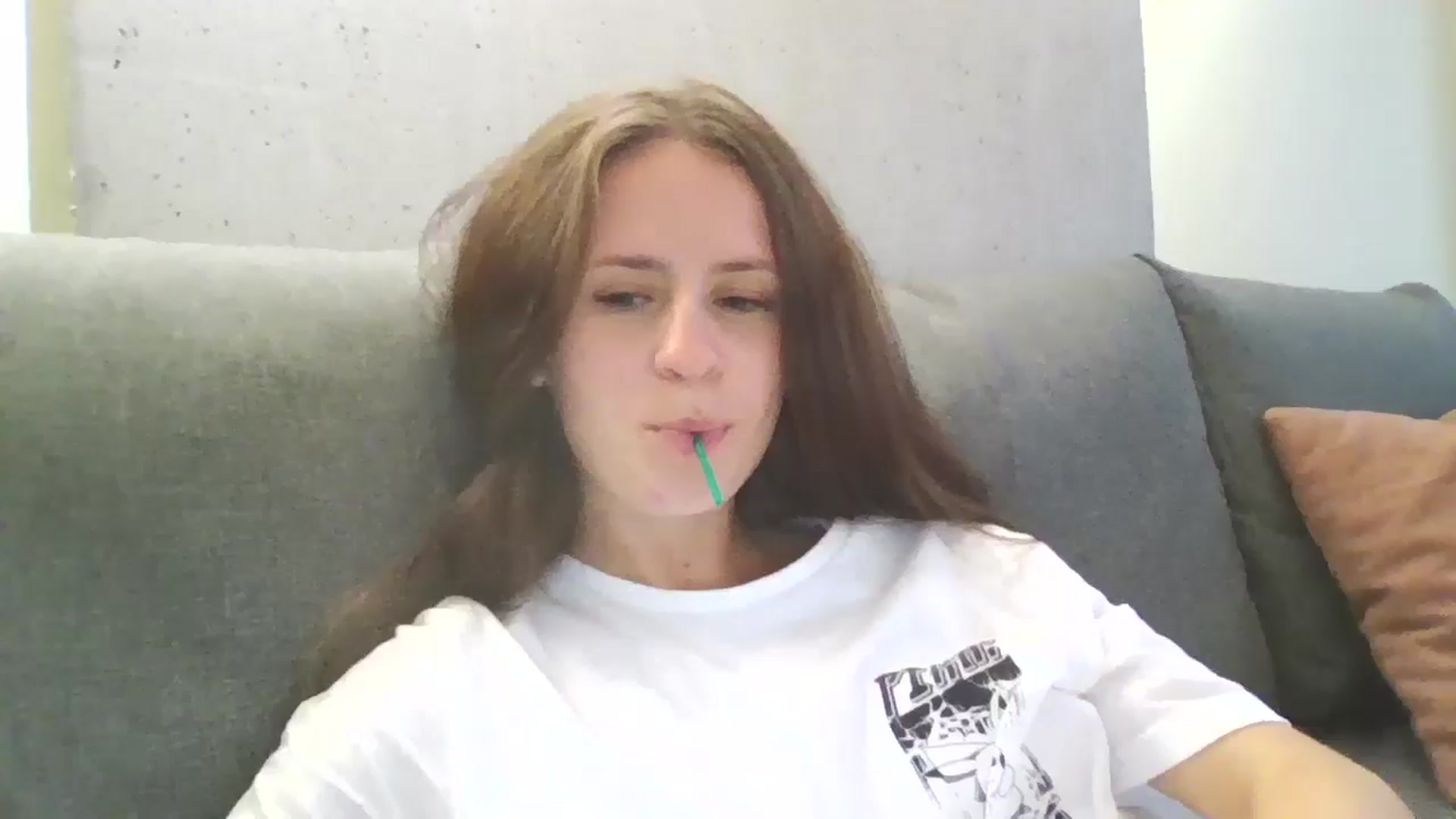 Gallery image thumbnail from Lilly_Kersus's myfreecams stream on, 08/28/2024, 14:28 image 18 of 20