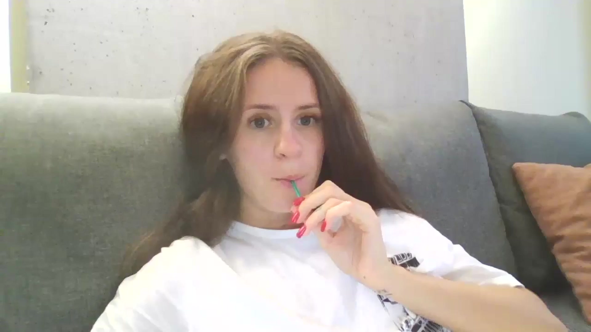 Gallery image thumbnail from Lilly_Kersus's myfreecams stream on, 08/28/2024, 14:28 image 15 of 20