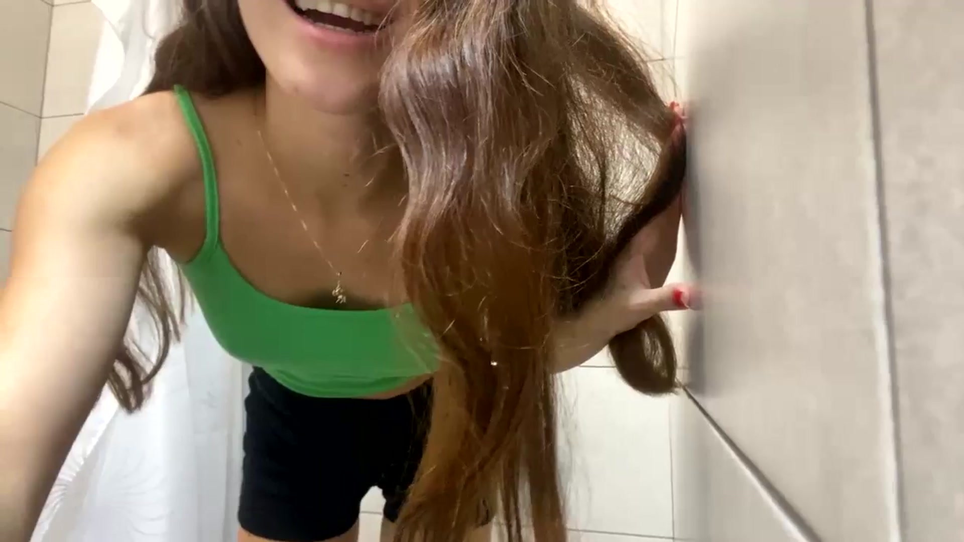 Gallery image thumbnail from Lilly_Kersus's myfreecams stream on, 09/02/2024, 12:55 image 14 of 20