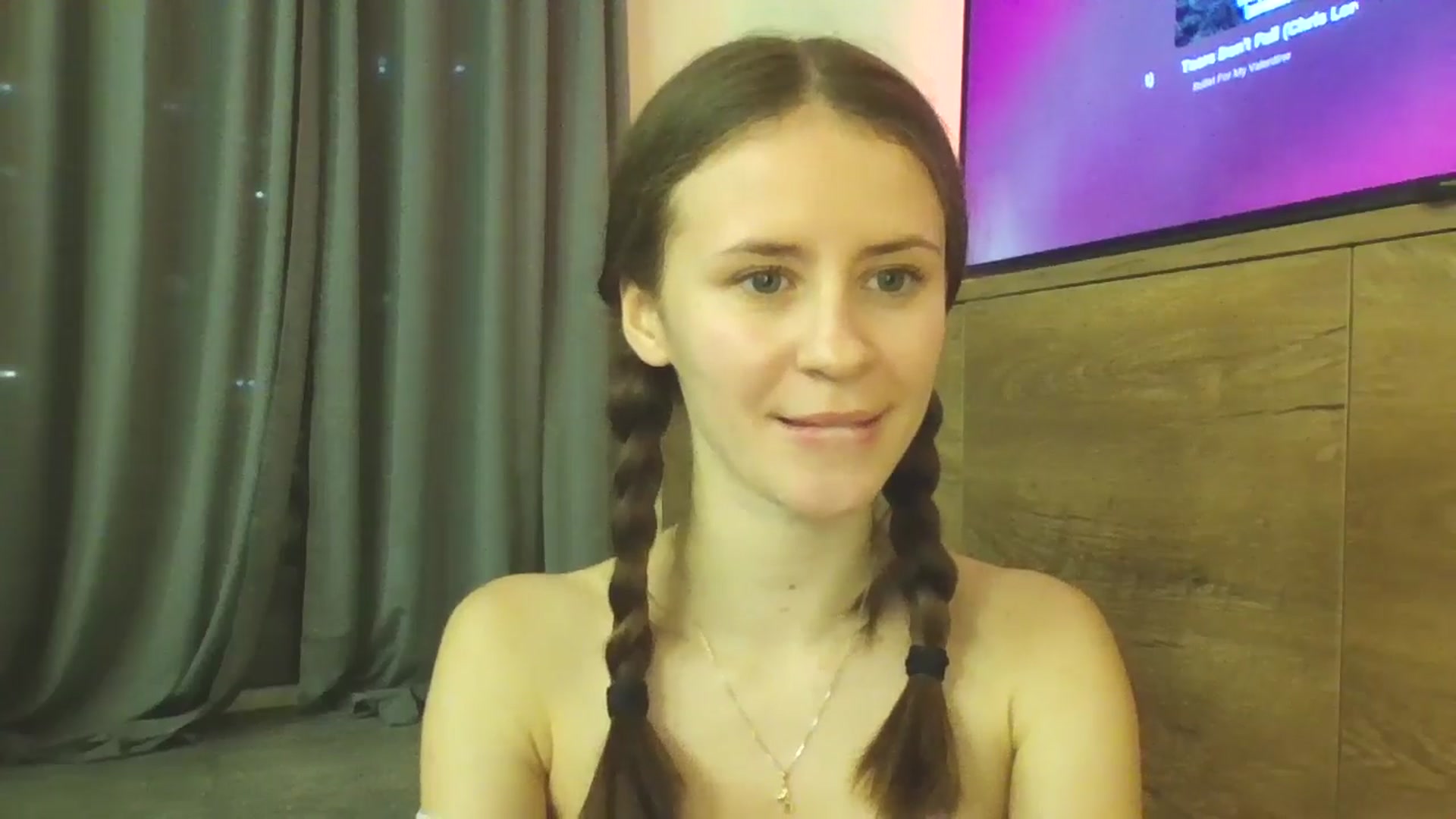 Gallery image thumbnail from Lilly_Kersus's myfreecams stream on, 11/03/2024, 15:49 image 15 of 20