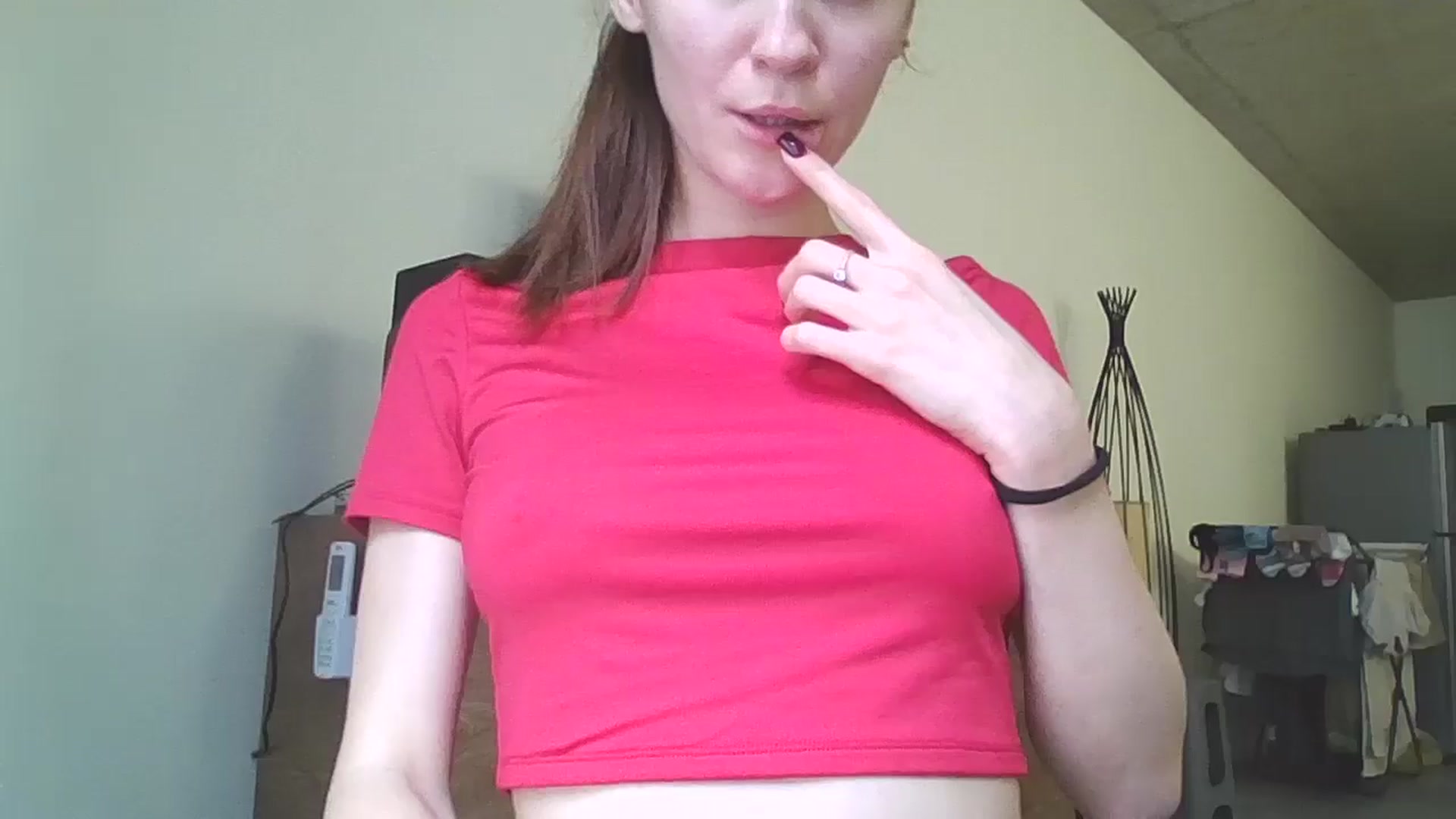 Gallery image thumbnail from Lilly_Kersus's myfreecams stream on, 11/04/2024, 11:07 image 10 of 20