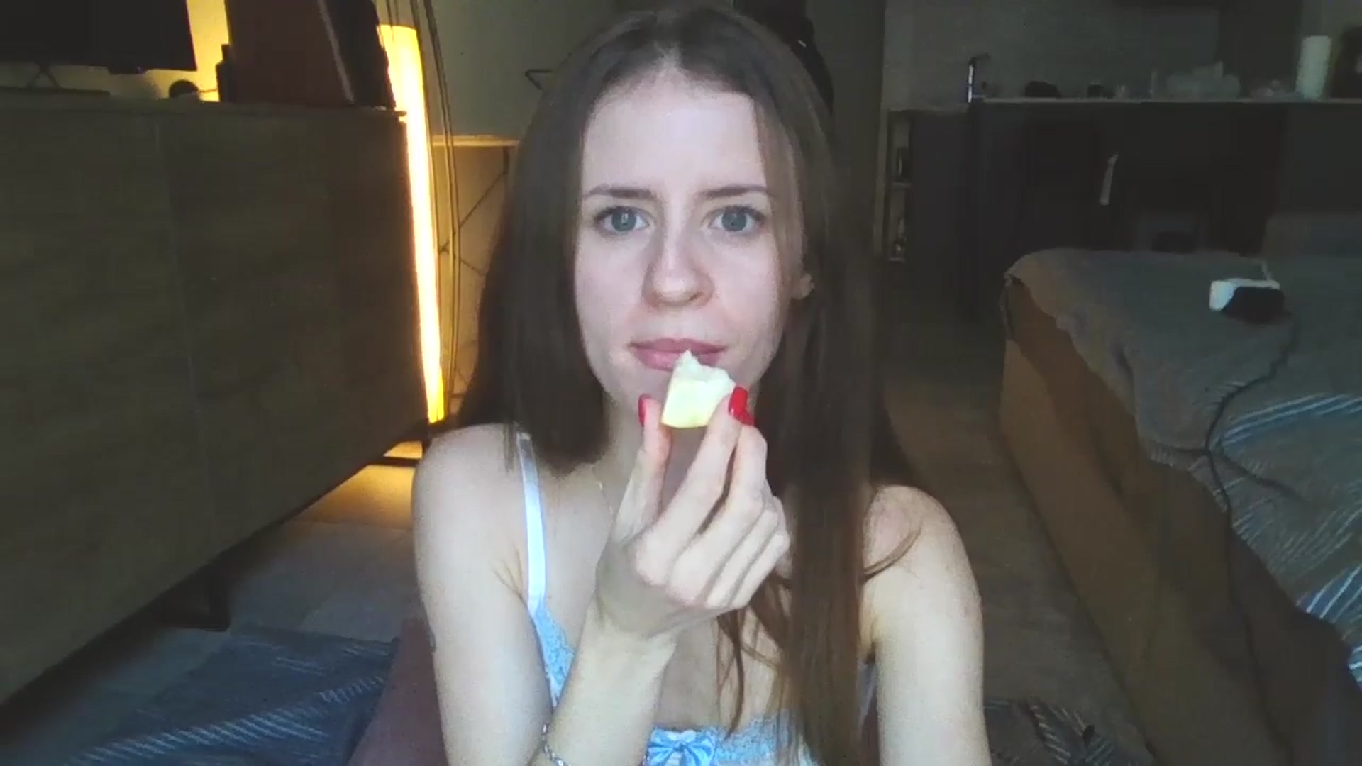 Gallery image thumbnail from Lilly_Kersus's myfreecams stream on, 12/20/2024, 13:19 image 2 of 20