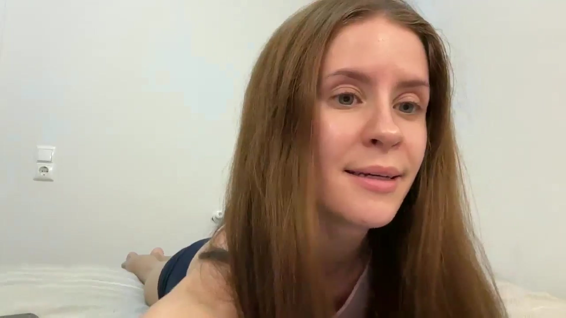Gallery image thumbnail from Lilly_Kersus's myfreecams stream on, 09/29/2025, 12:54 image 13 of 20