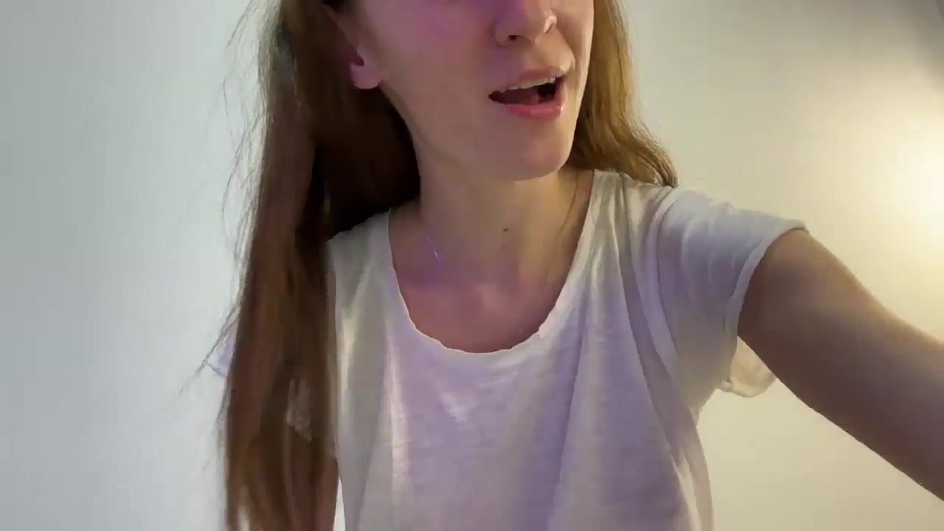 Gallery image thumbnail from Lilly_Kersus's myfreecams stream on, 11/02/2025, 20:34 image 13 of 20