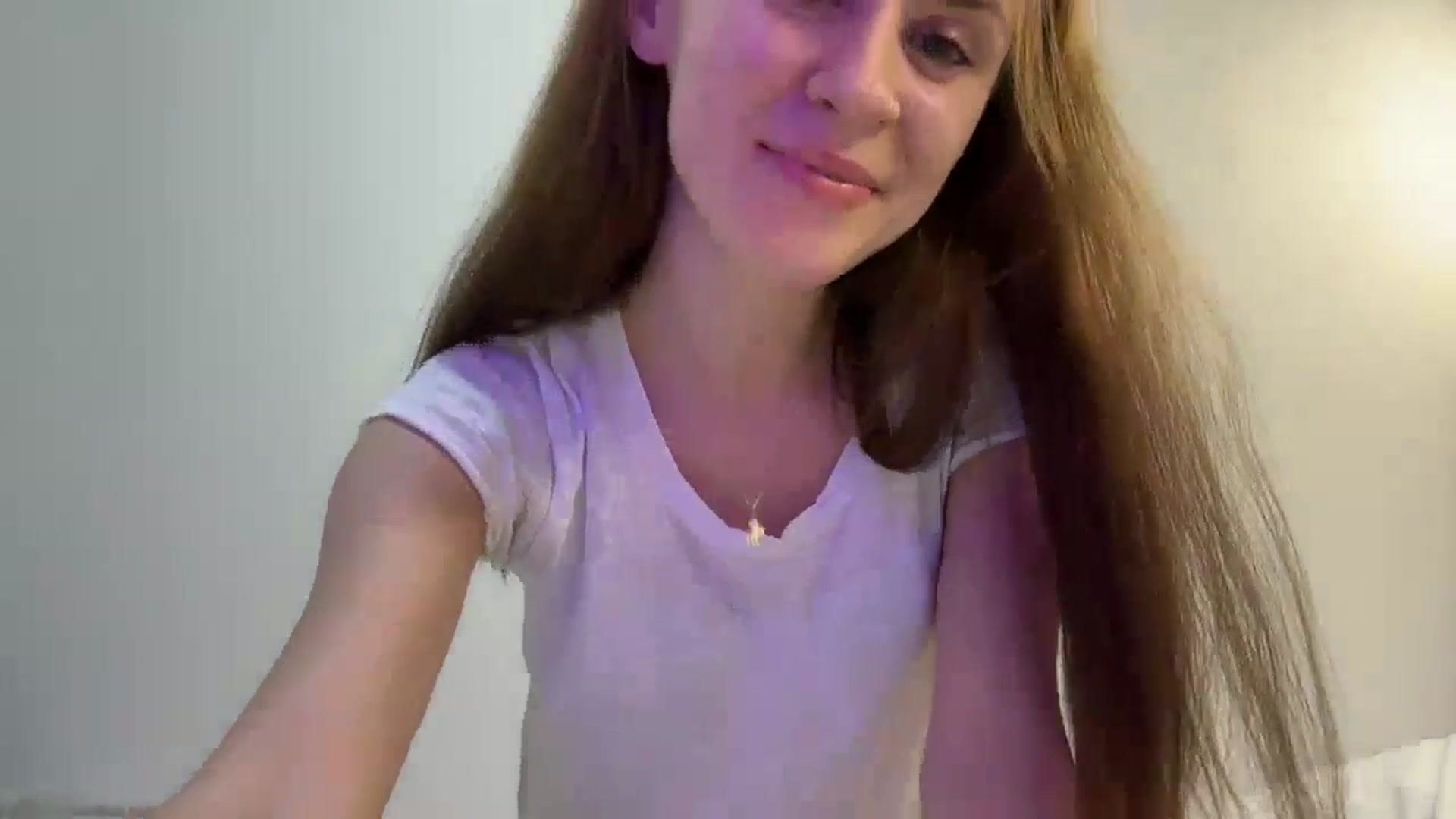 Gallery image thumbnail from Lilly_Kersus's myfreecams stream on, 11/14/2025, 18:01 image 5 of 20