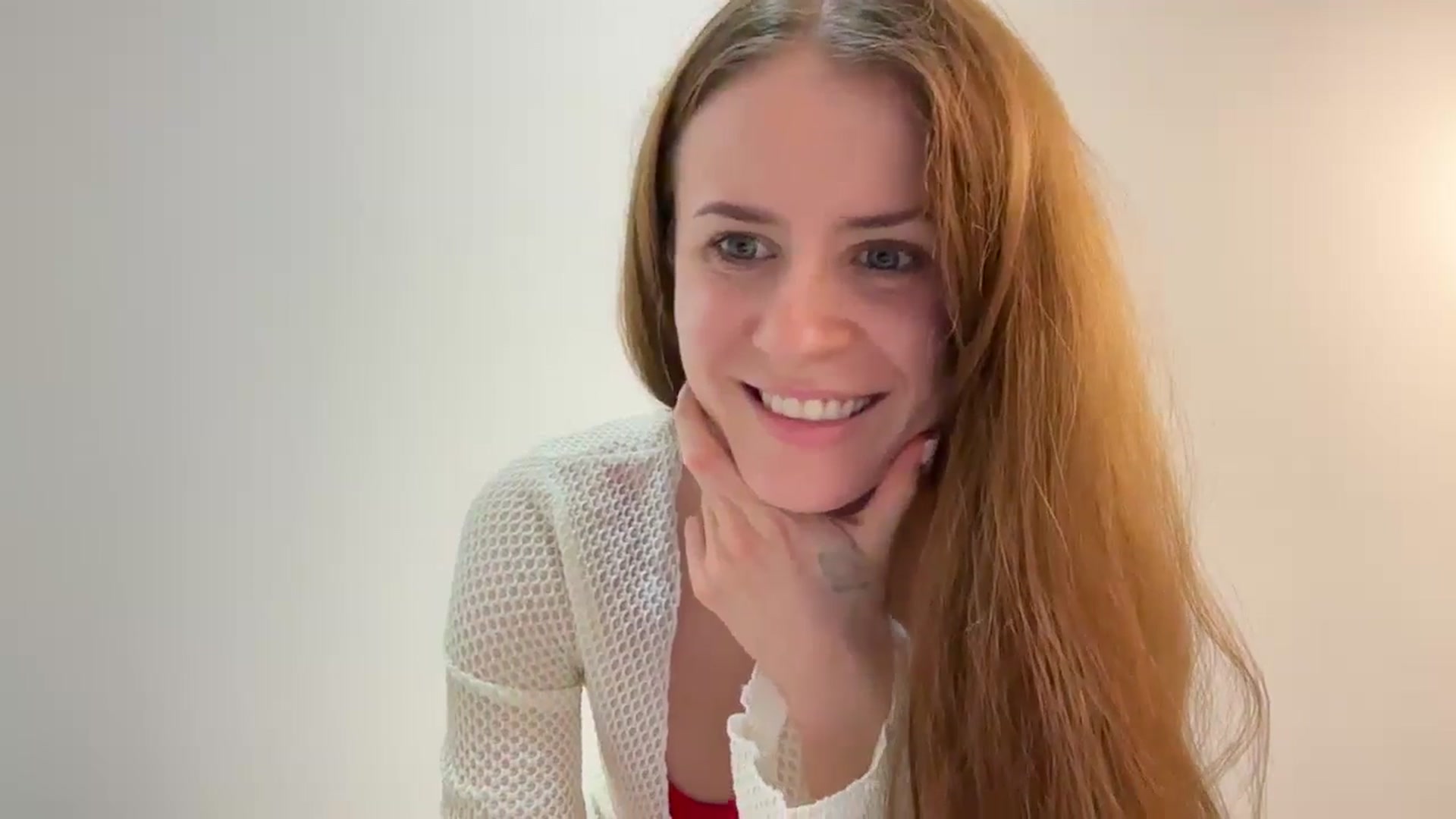 Gallery image thumbnail from Lilly_Kersus's myfreecams stream on, 11/18/2025, 15:59 image 9 of 20