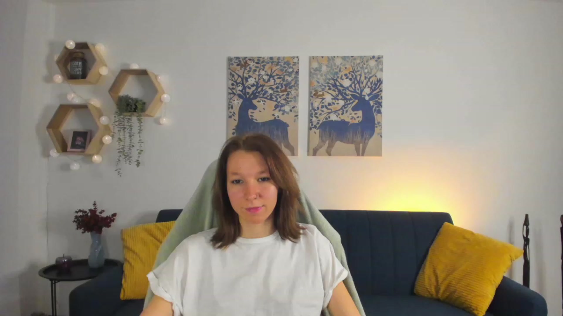 Gallery image thumbnail from Lilly_Love18's myfreecams stream on, 02/19/2023, 15:06 image 9 of 20