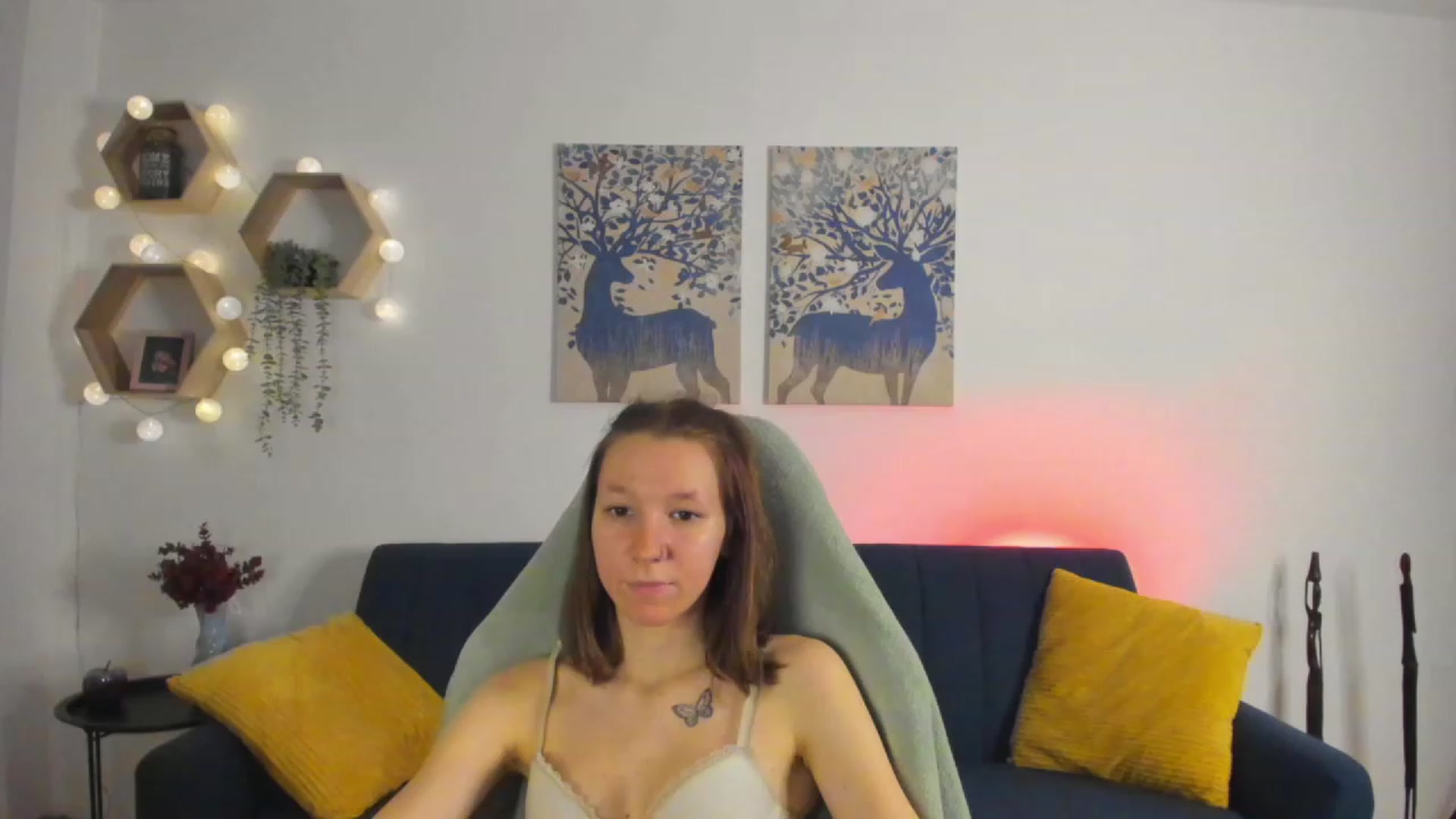 Gallery image thumbnail from Lilly_Love18's myfreecams stream on, 02/22/2023, 15:58 image 7 of 20