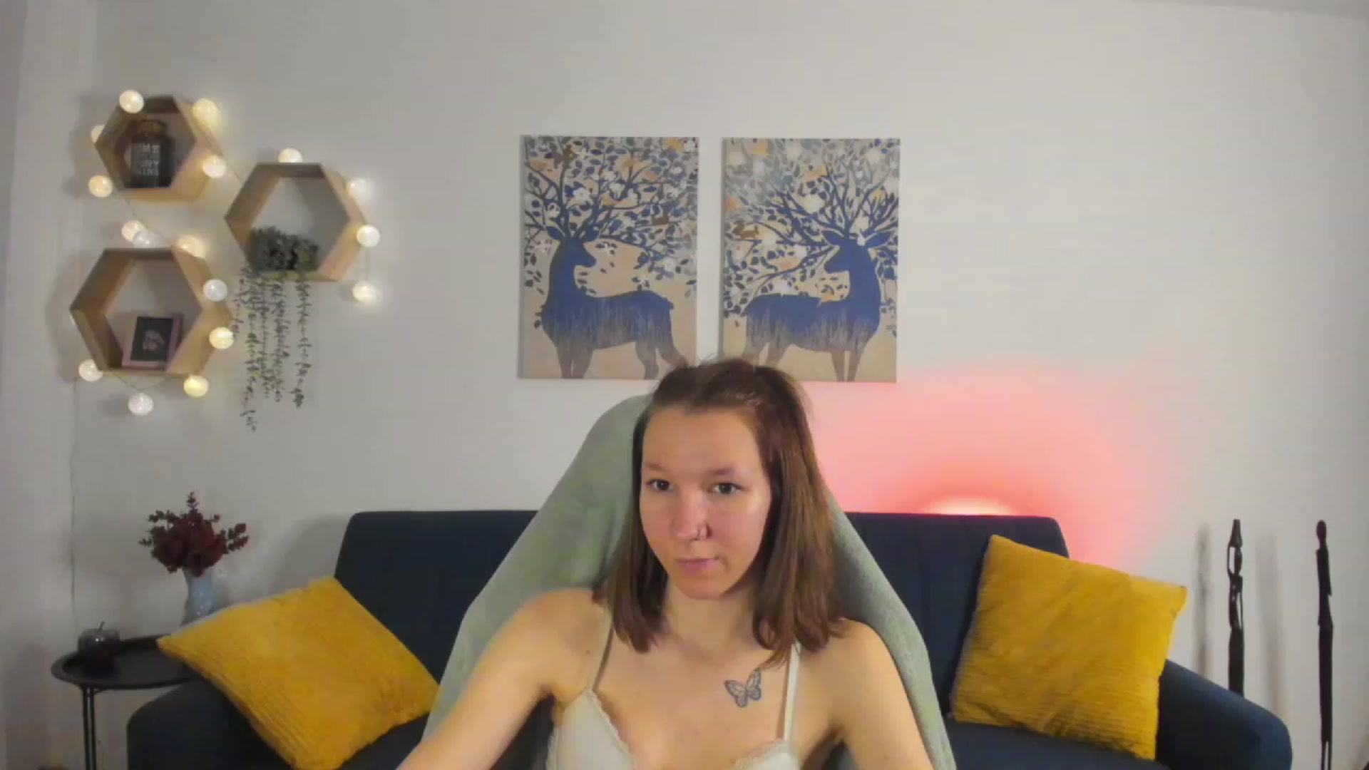 Gallery image thumbnail from Lilly_Love18's myfreecams stream on, 02/22/2023, 15:58 image 19 of 20