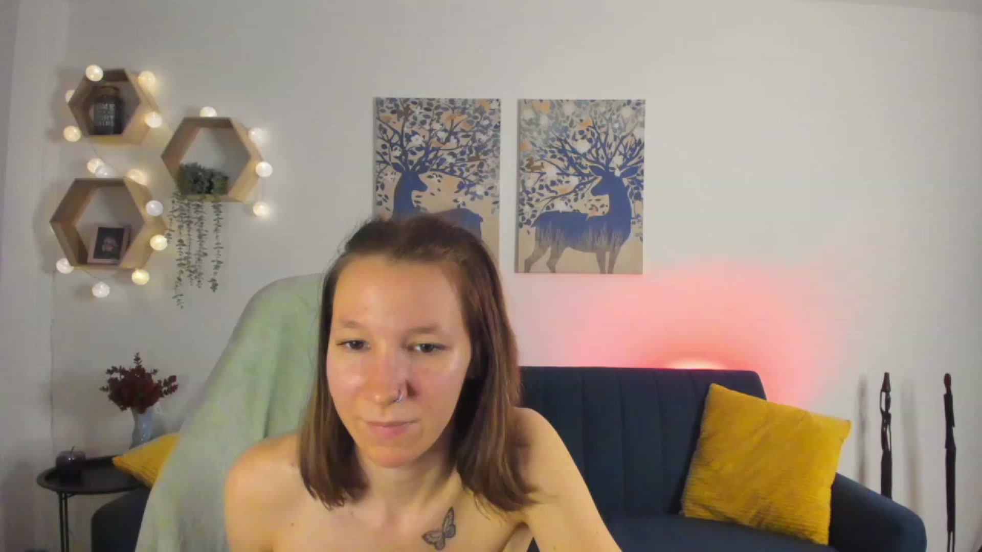 Gallery image thumbnail from Lilly_Love18's myfreecams stream on, 02/22/2023, 19:04 image 20 of 20