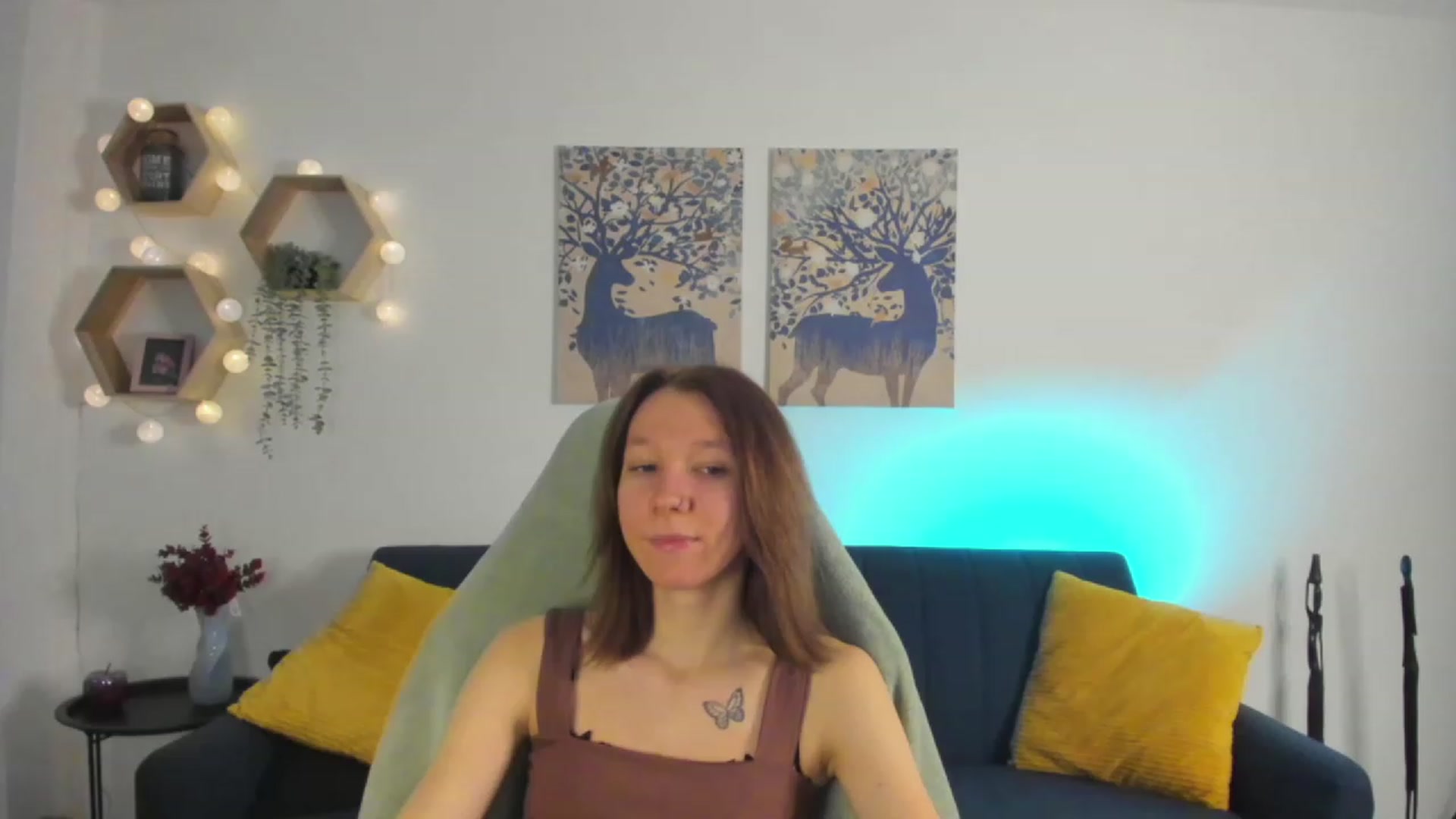 Gallery image thumbnail from Lilly_Love18's myfreecams stream on, 02/23/2023, 15:14 image 4 of 20