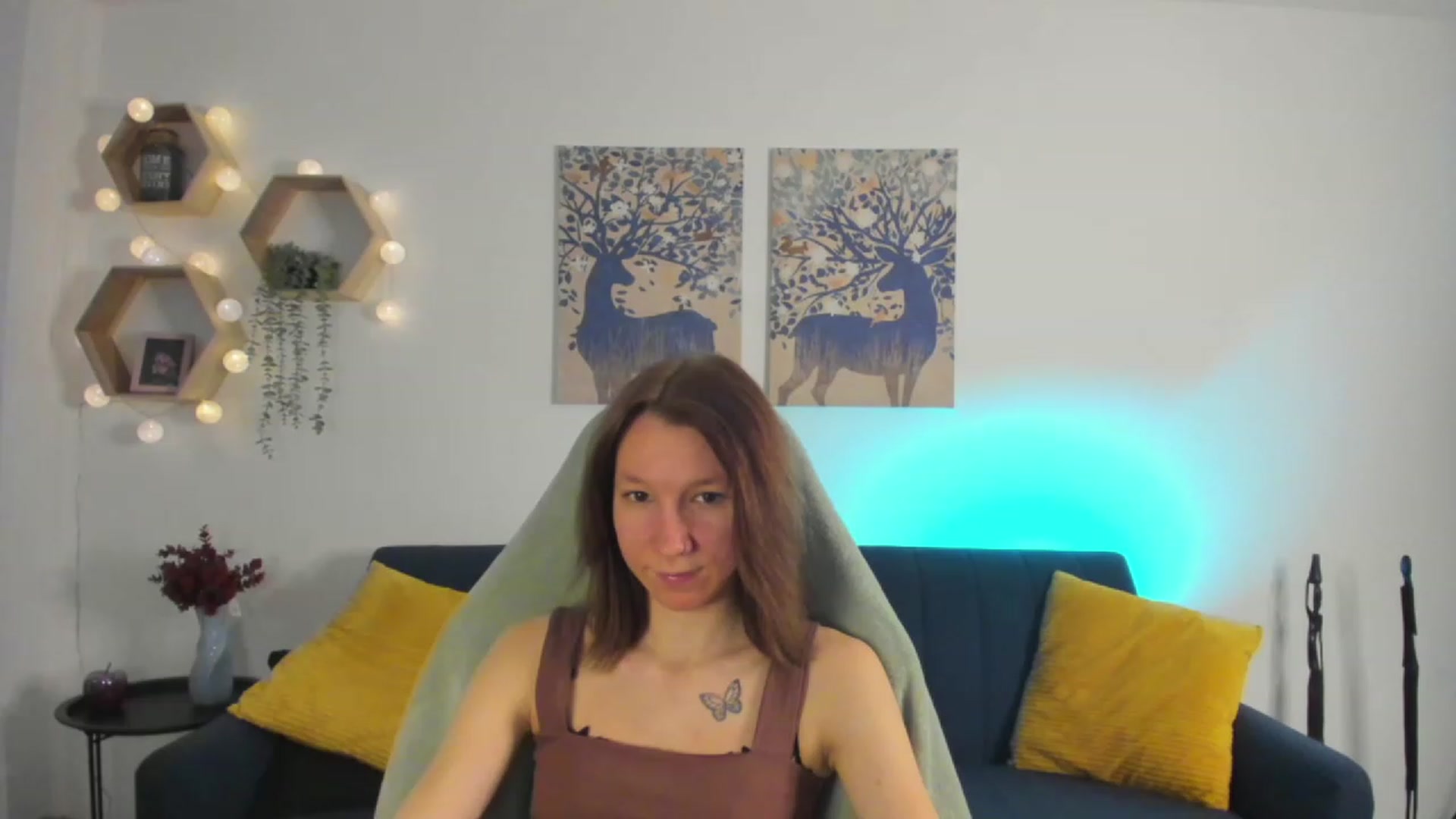 Gallery image thumbnail from Lilly_Love18's myfreecams stream on, 02/23/2023, 15:14 image 3 of 20