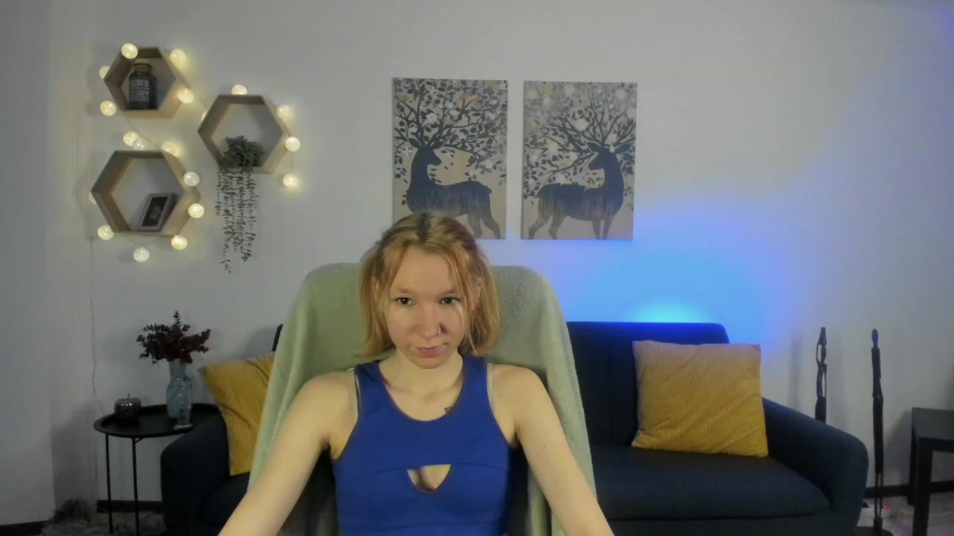 Gallery image thumbnail from Lilly_Love18's myfreecams stream on, 03/22/2023, 15:58 image 2 of 20