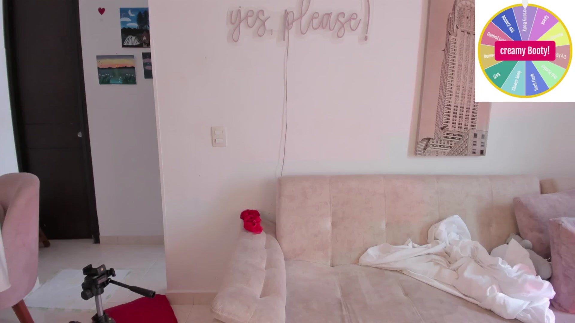 Gallery image thumbnail from Lilly_sexy1's myfreecams stream on, 02/08/2025, 18:01 image 7 of 20